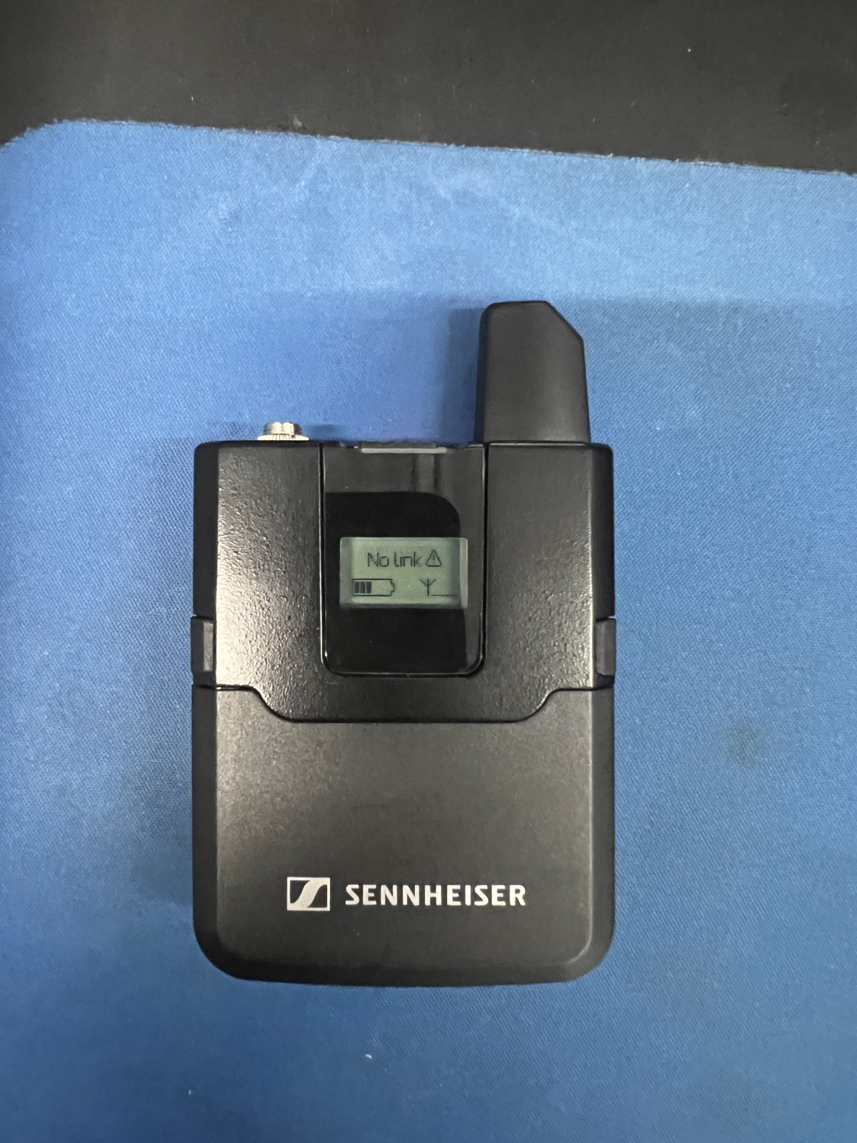 Sennheiser SK AVX Version 4 Digital Wireless Mic Bodypack Transmitter