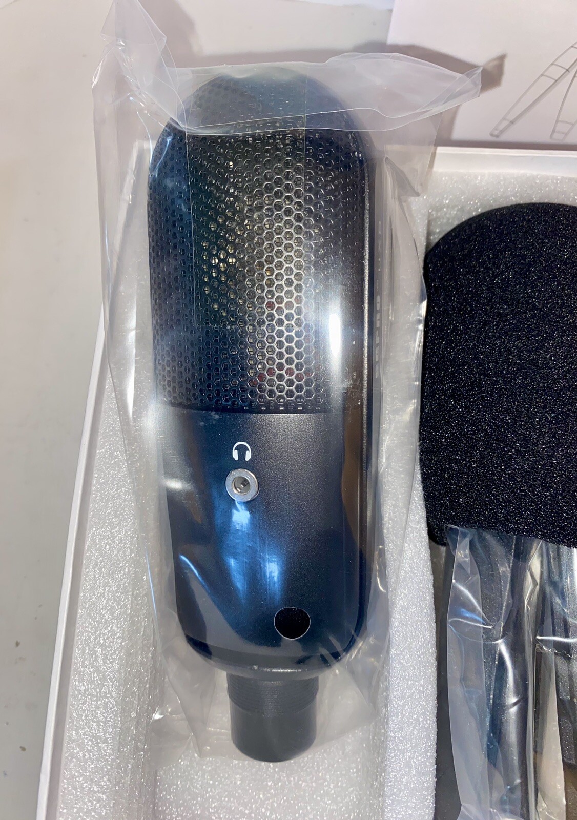 SGPRO Live-Streaming & Recording Condenser Microphone,Model UX8,24mm Diaphragm