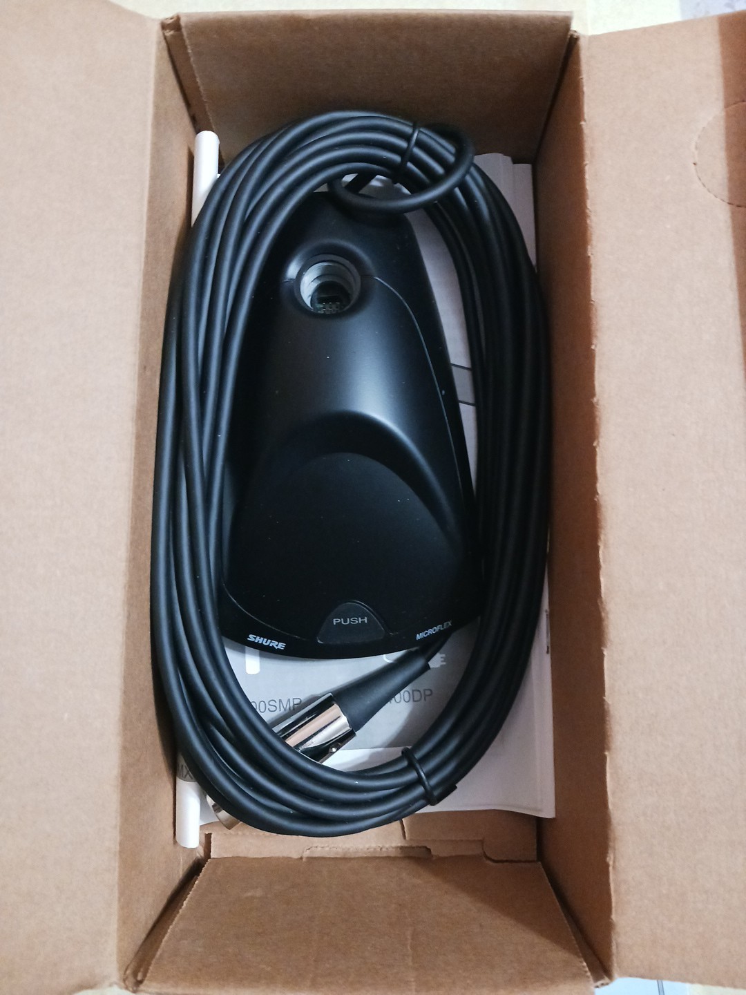New SHURE Microflex MX400DP Wired Desktop Preamp w/Microphone & Surface Mount.