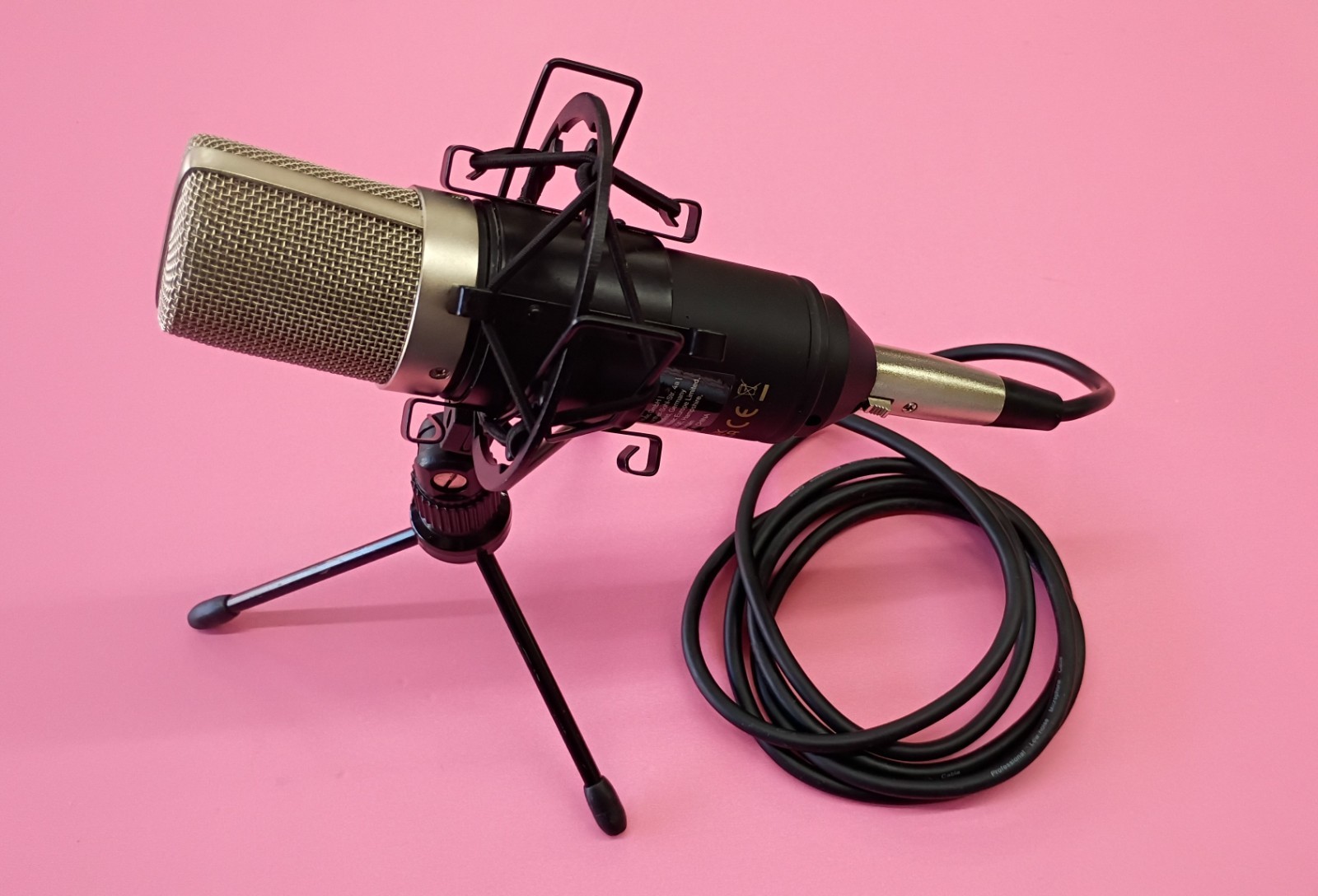 Marantz Condenser Microphone MPM-1000 with 6 ft Cord and Shock Mount -fast ship!
