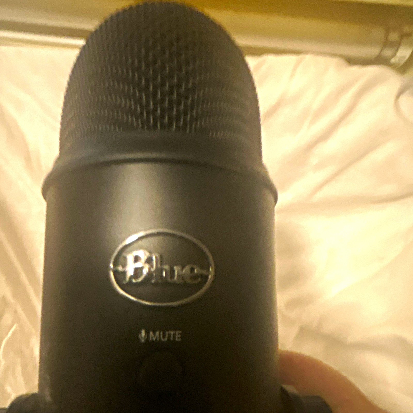 Blue Yeti USB Wired Desktop Condenser Microphone w/ Stand, Mute/Gain, Black