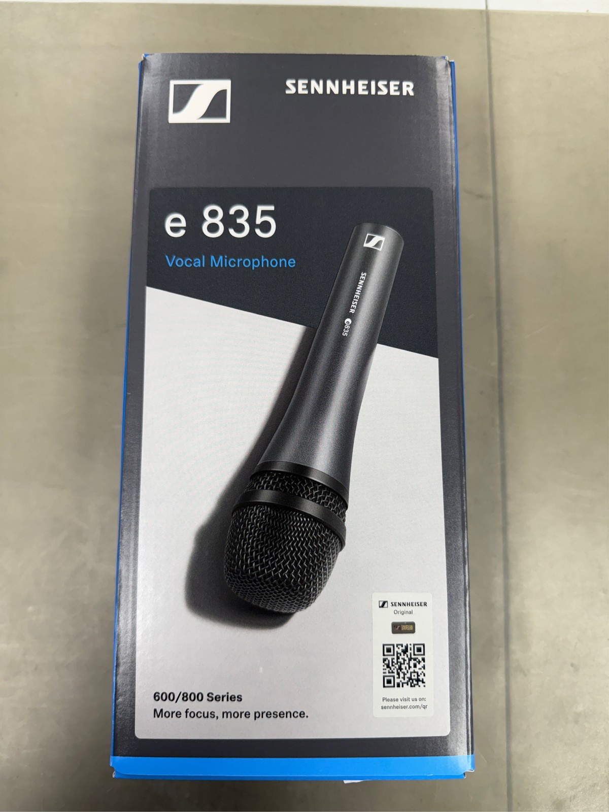 Sennheiser E835 Dynamic Vocal Microphone