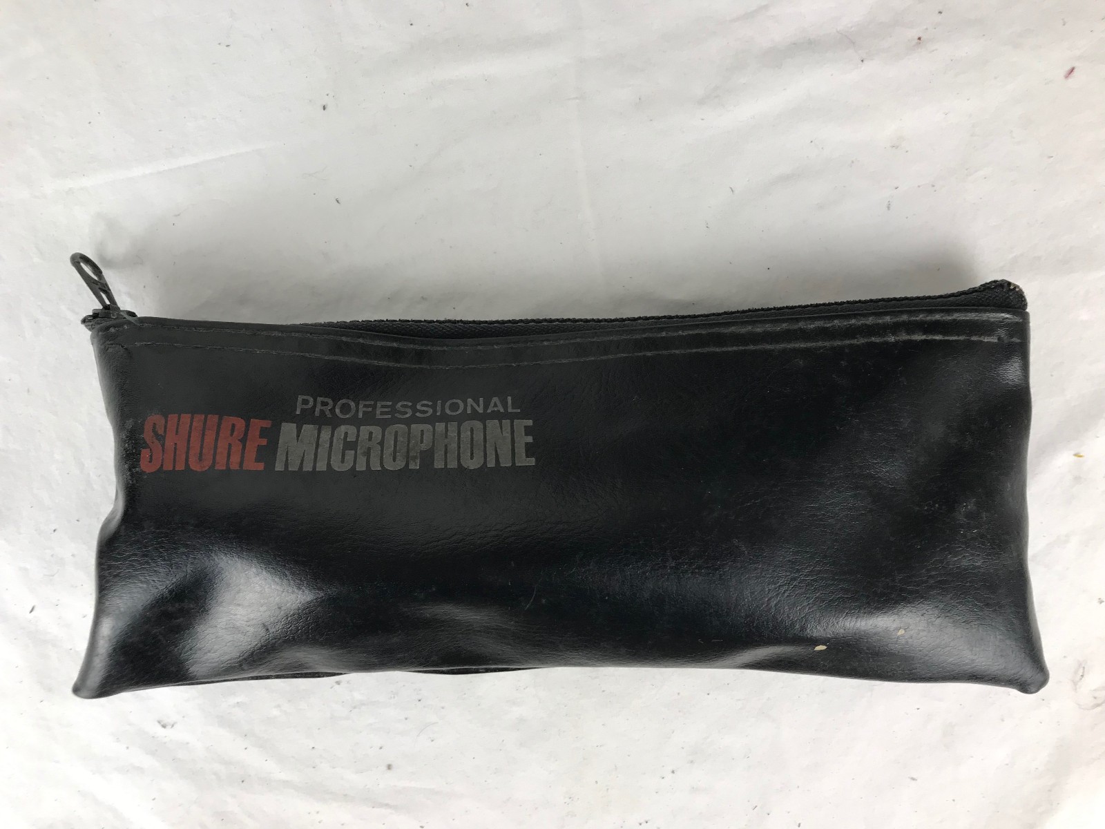 c. 1979 Shure Brothers Microphone w/ Cable, Pouch & Manual. Model PE-585