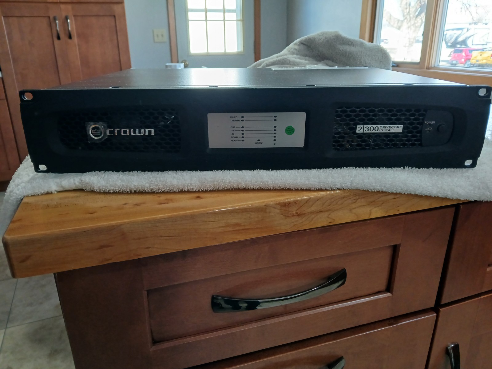 Crown Amp DCi2x300MX – AKG-SR470 – Kramer – RTI – Sound Web
