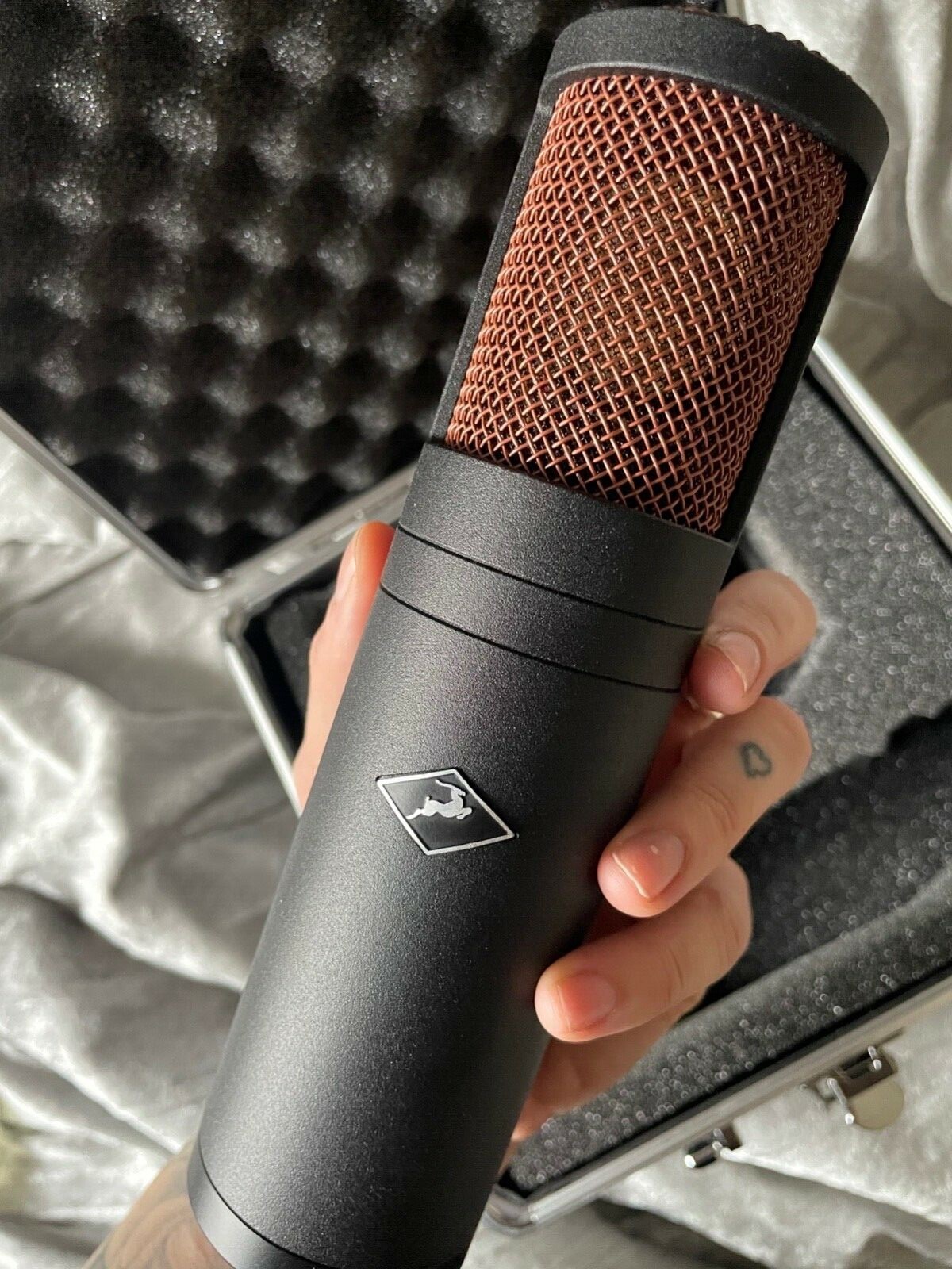 Antelope Audio Edge Duo Large-Diaphragm Modeling Condenser Microphone
