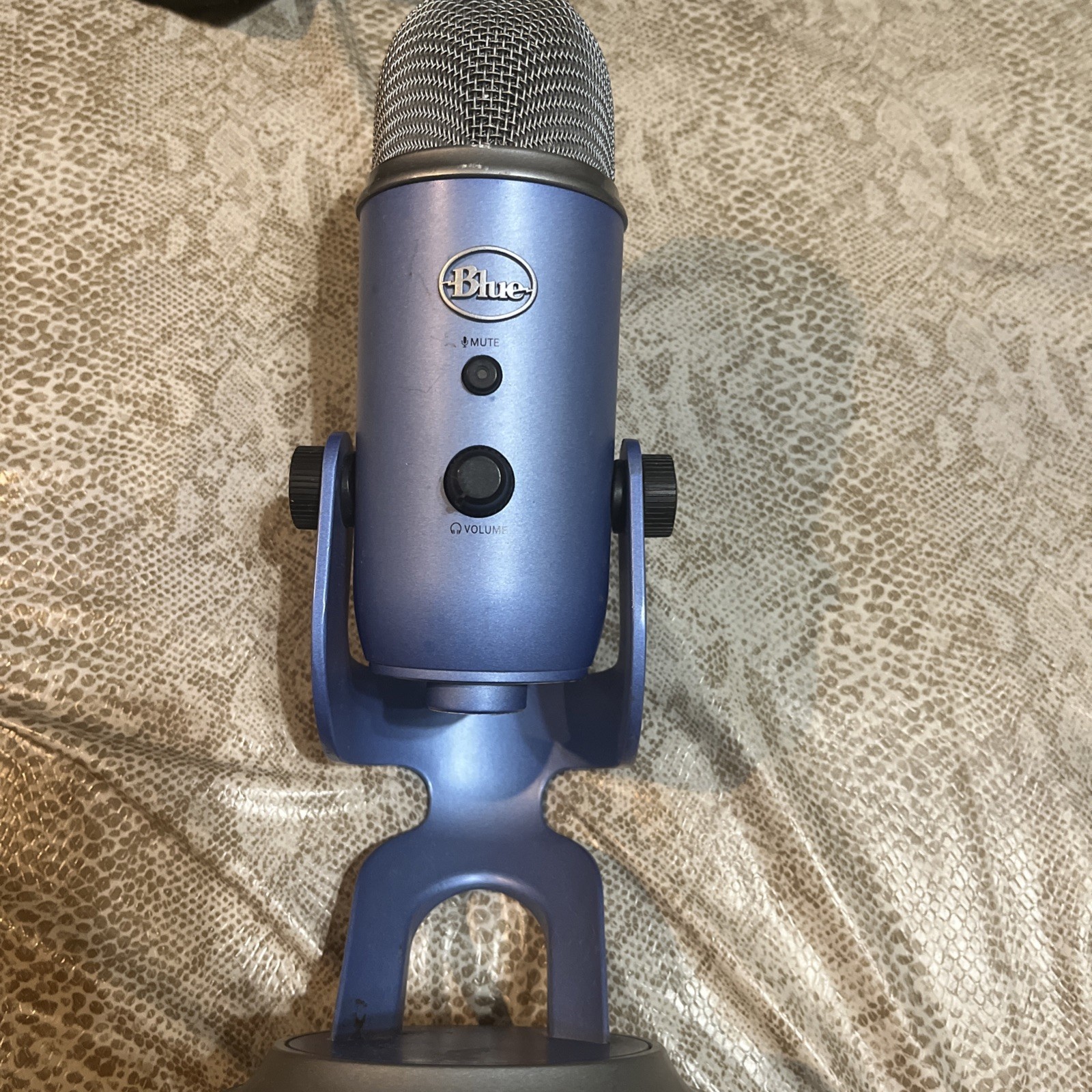 Blue Yeti Professional USB Microphone | 10th Anniversary Edition