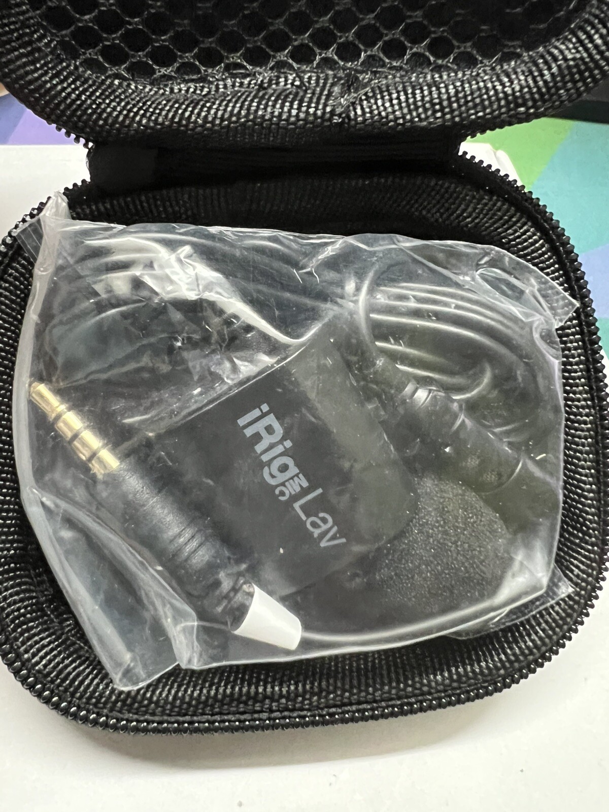 IK Multimedia iRig Mic Lav Compact Lavalier Microphone for Phone & Tablet, Black