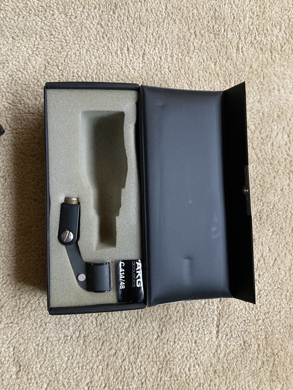 AKG C 414 EB MICROPHONE FLAWLESS MULTIDIRECTIONAL LARGE DIAPHRAGM CONDENSOR
