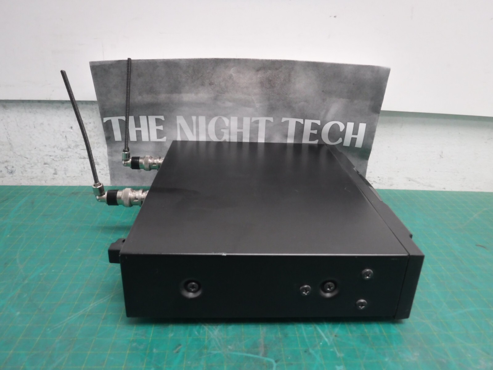 Audio-Technica ATW-3100C UHF Receiver 541-566MHz – No Power Supply
