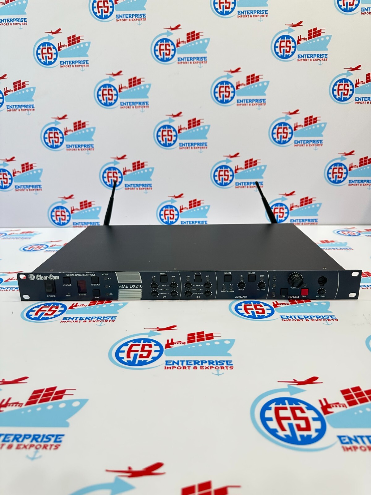 Clear-Com HME DX210 Digital Wireless Intercom System