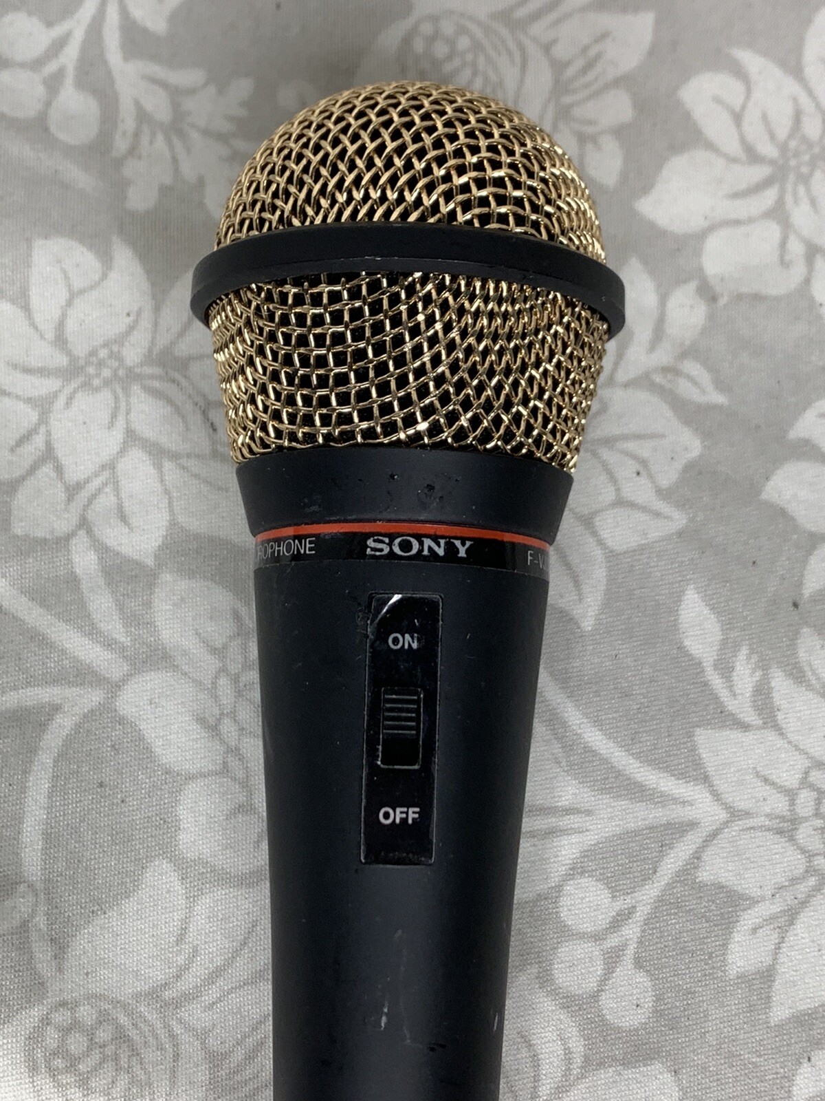 Sony F-VJ3322 Gold Impedance 600 Dynamic Vocal Wired Microphone Black (G3)