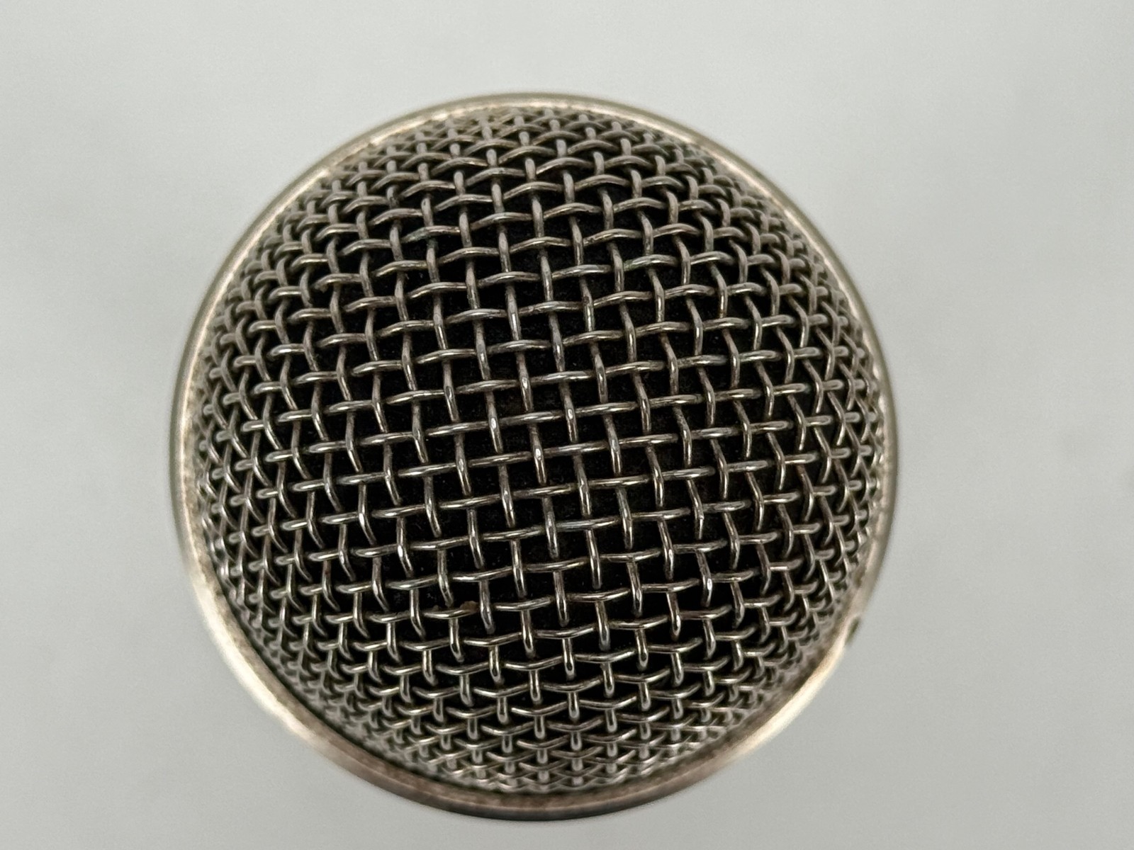 Akg D330BT Dynamic Hyper-cardioid Microphone With Case