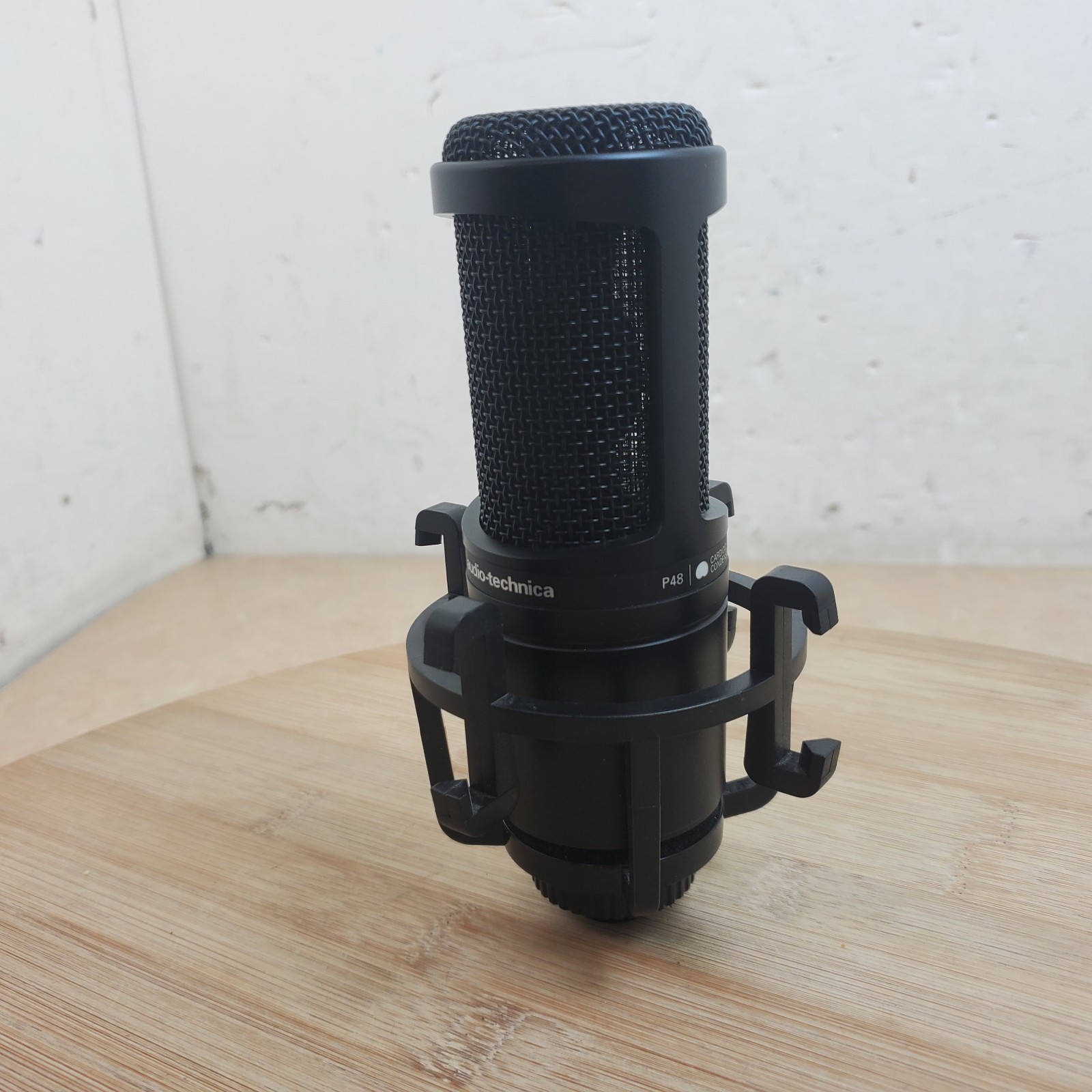 Audio-Technica AT2020 Cardioid Condenser Microphone P48