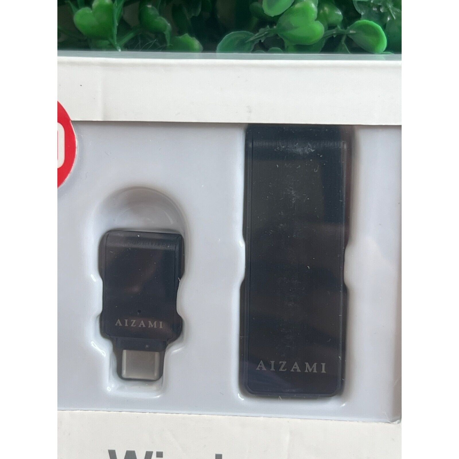 NIB Wireless Collar Clip Microphone Plug in Play New