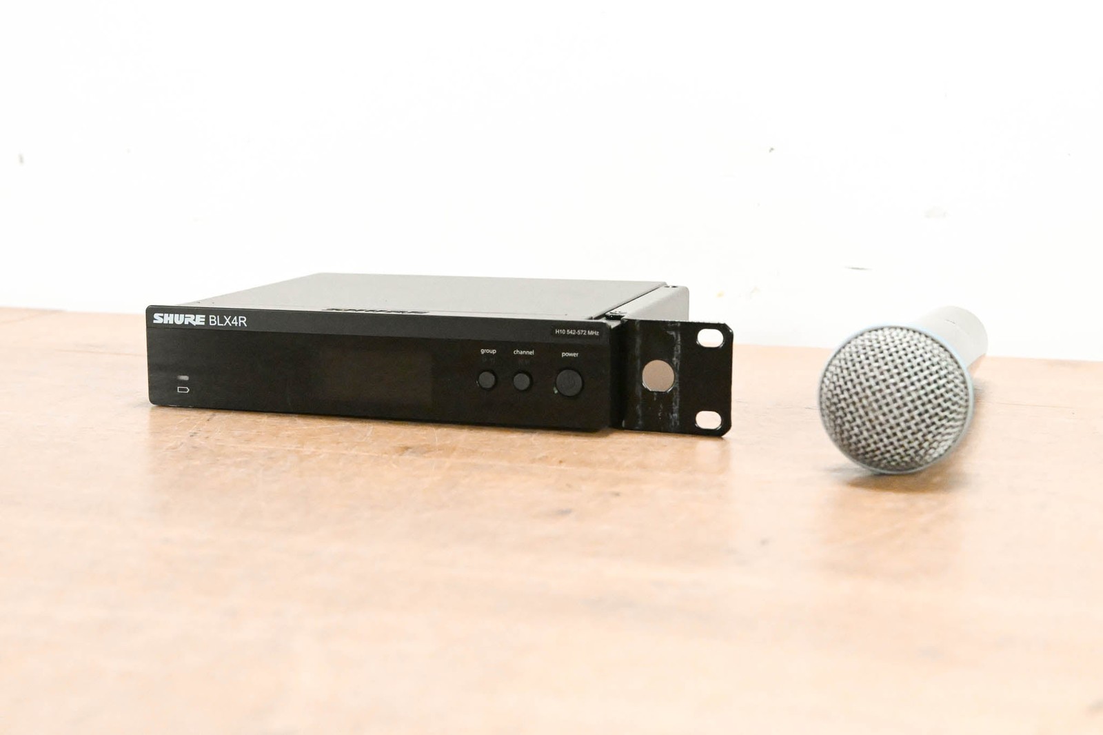Shure BLX24R/B58 Handheld Wireless System – H10 Band (NO POWER SUPPLY) CG012L7