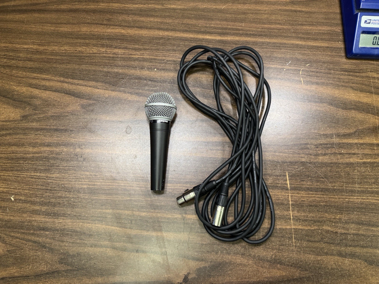 Shure SM48 Cardioid Dynamic Handheld Vocal Microphone With 20’ Mic Cable