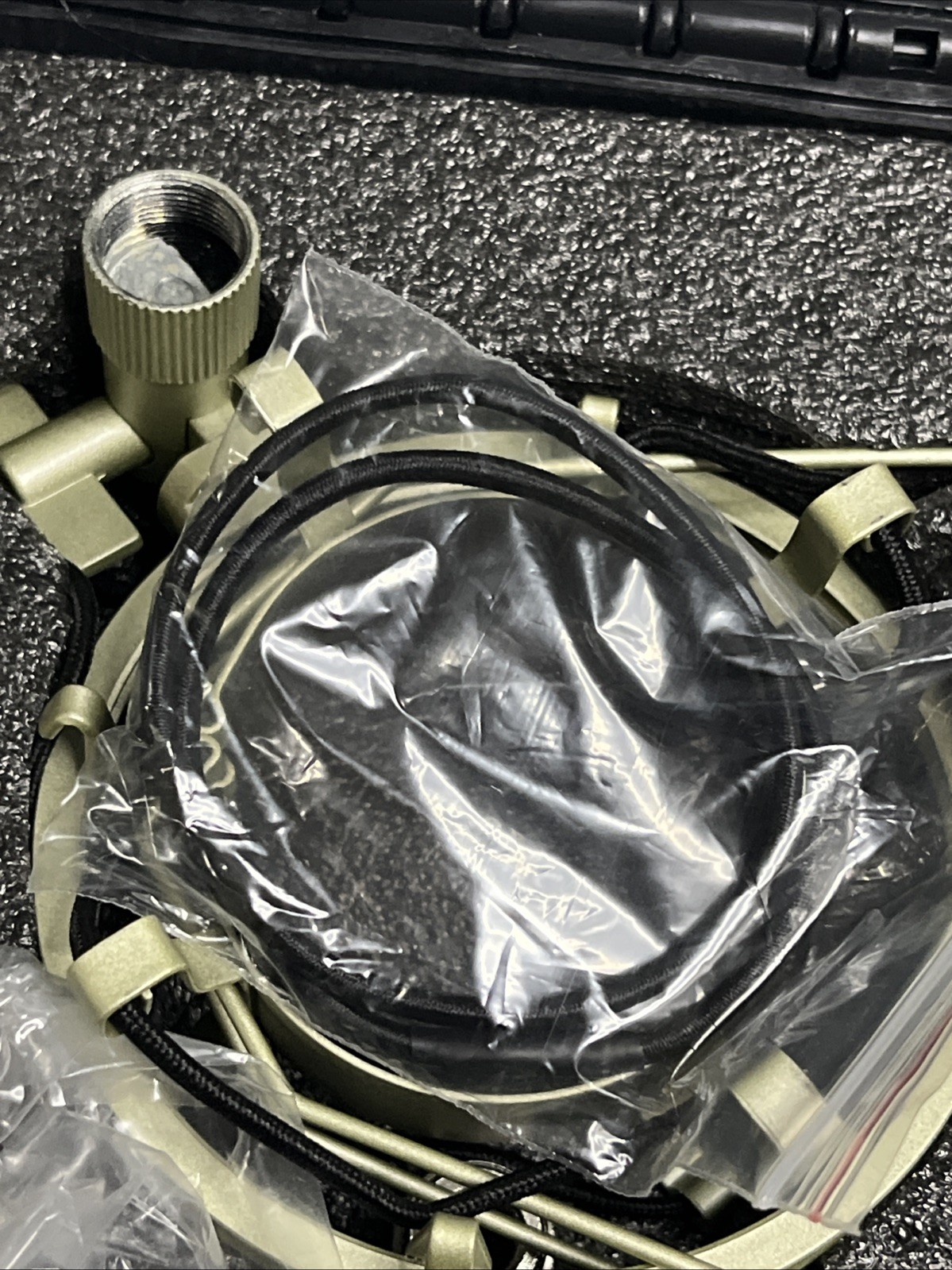 MXL 990 Large Diaphragm Condenser Microphone Studio Vocal Recording Shockmount