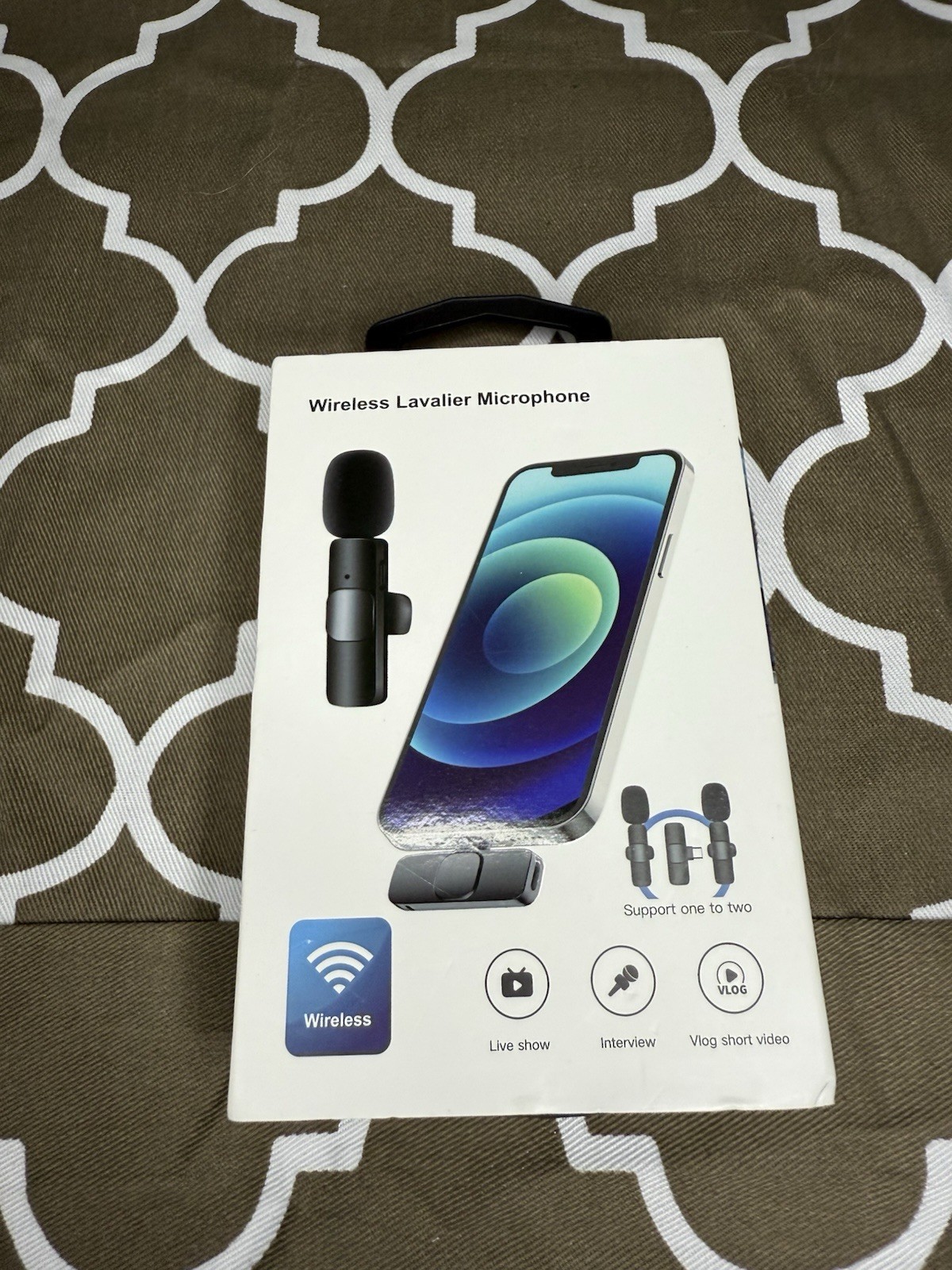 Wireless Lavalier Microphone Audio Video Recording Mini Mic /iPhone