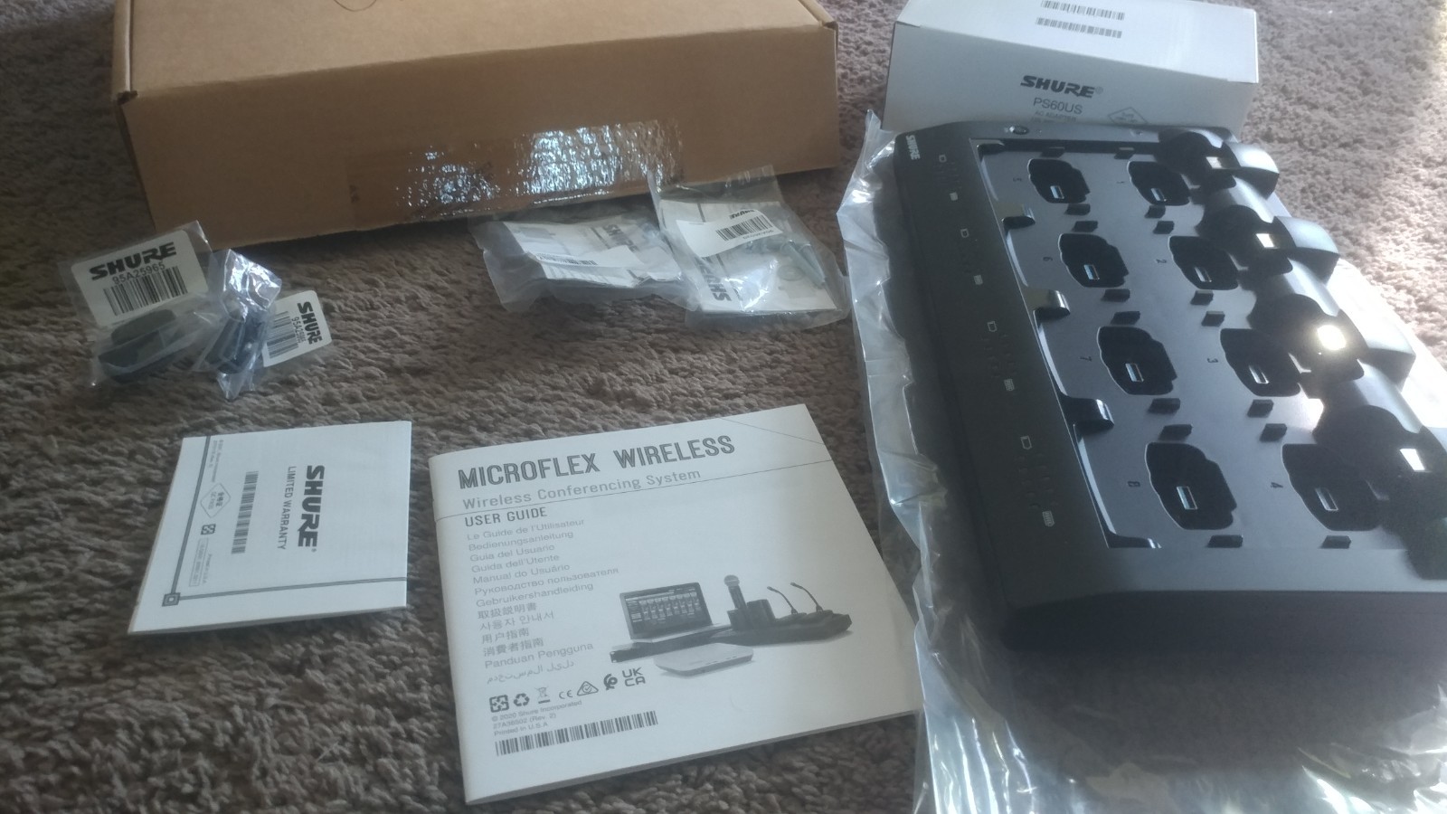 Shure 8-Port Networked Charging Station with Power Adapter MXWNCS8