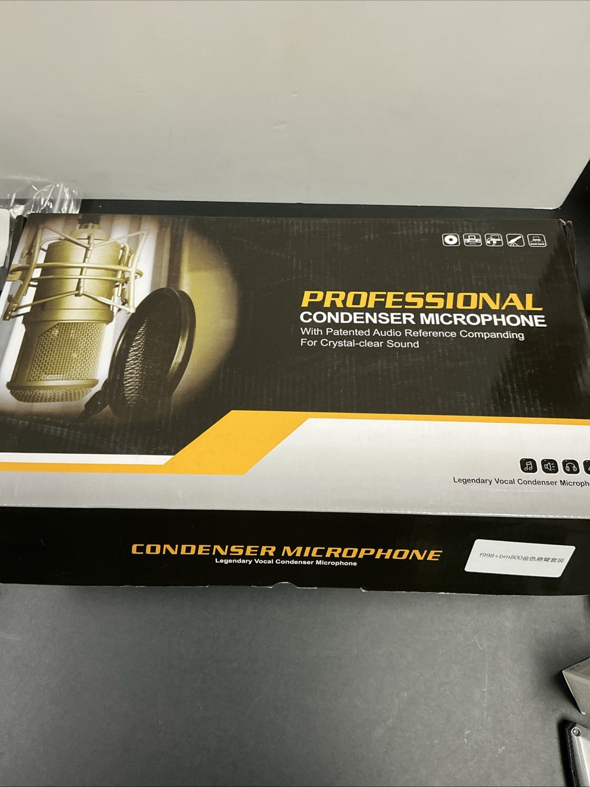 Professional Condenser Microphone With Patented Audio Reference Companding BM800