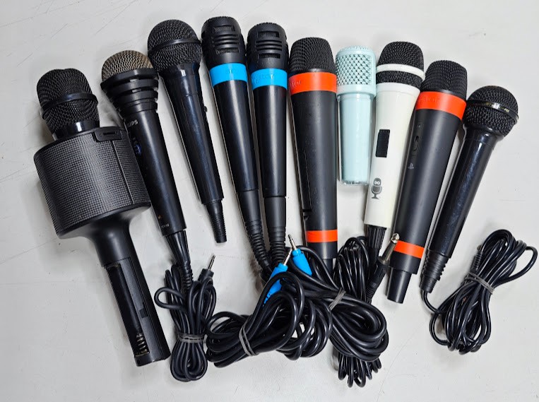 Lot of 10 Assorted Microphones – Untested, Various Models, Used