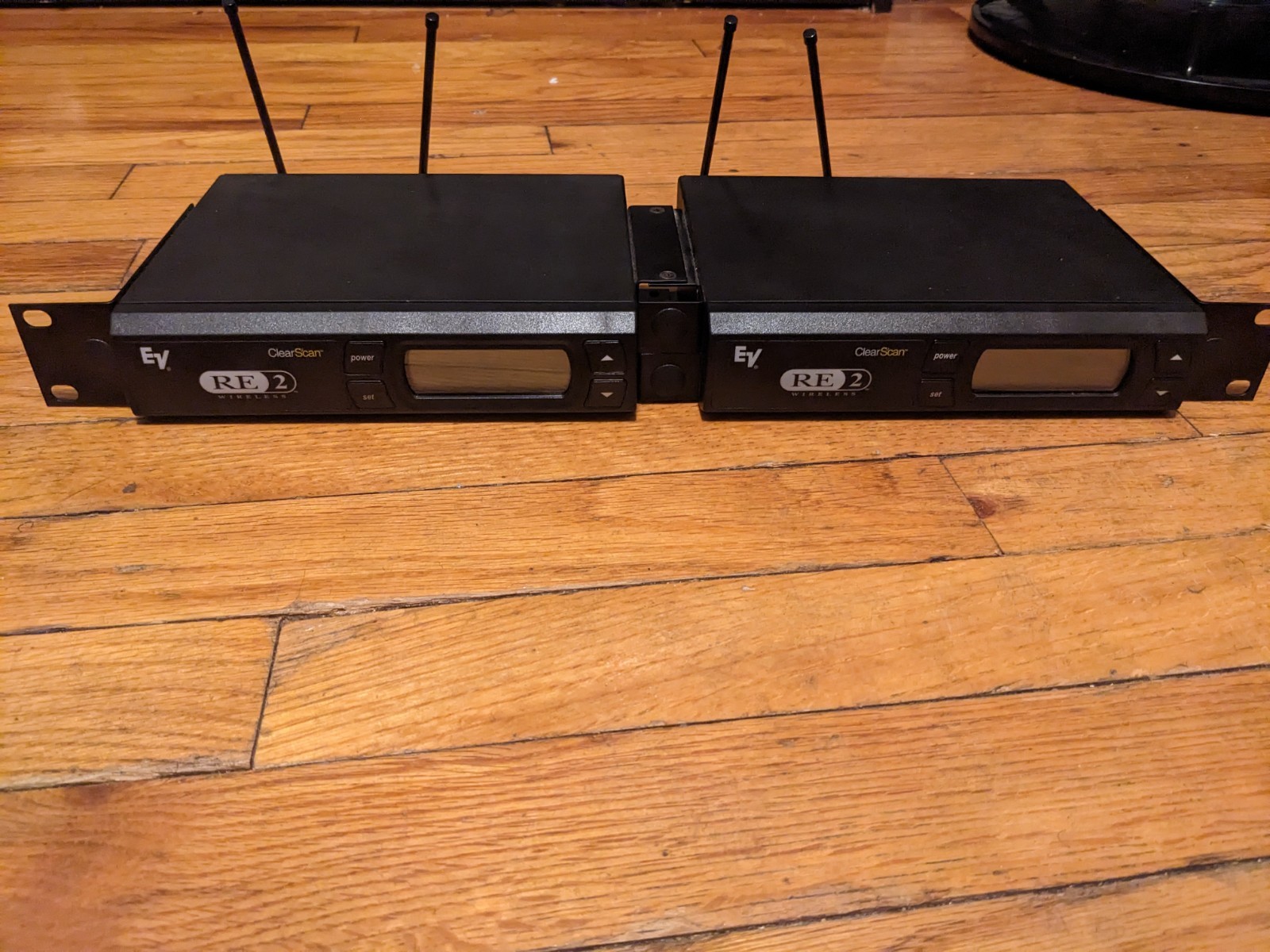 Custom ElectroVoice EV Clear Scan RE2 Wireless Microphone Receivers – For 2 Mics