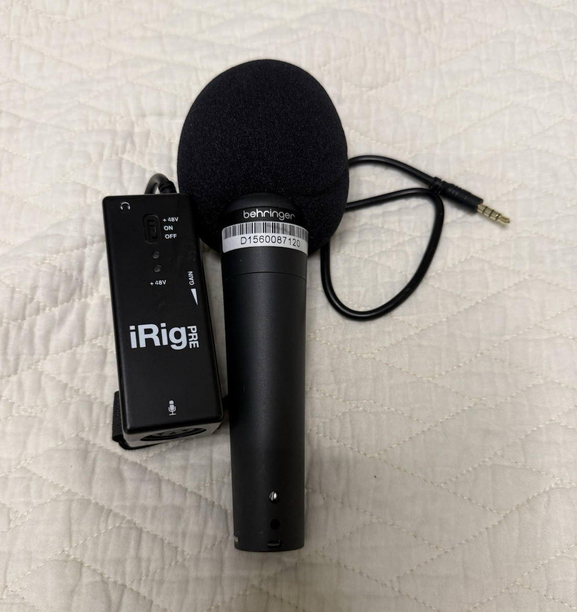 Behringer iRig Pre XLR Mic Interface w/ Handheld Mic, 48V, 3.5mm, Black