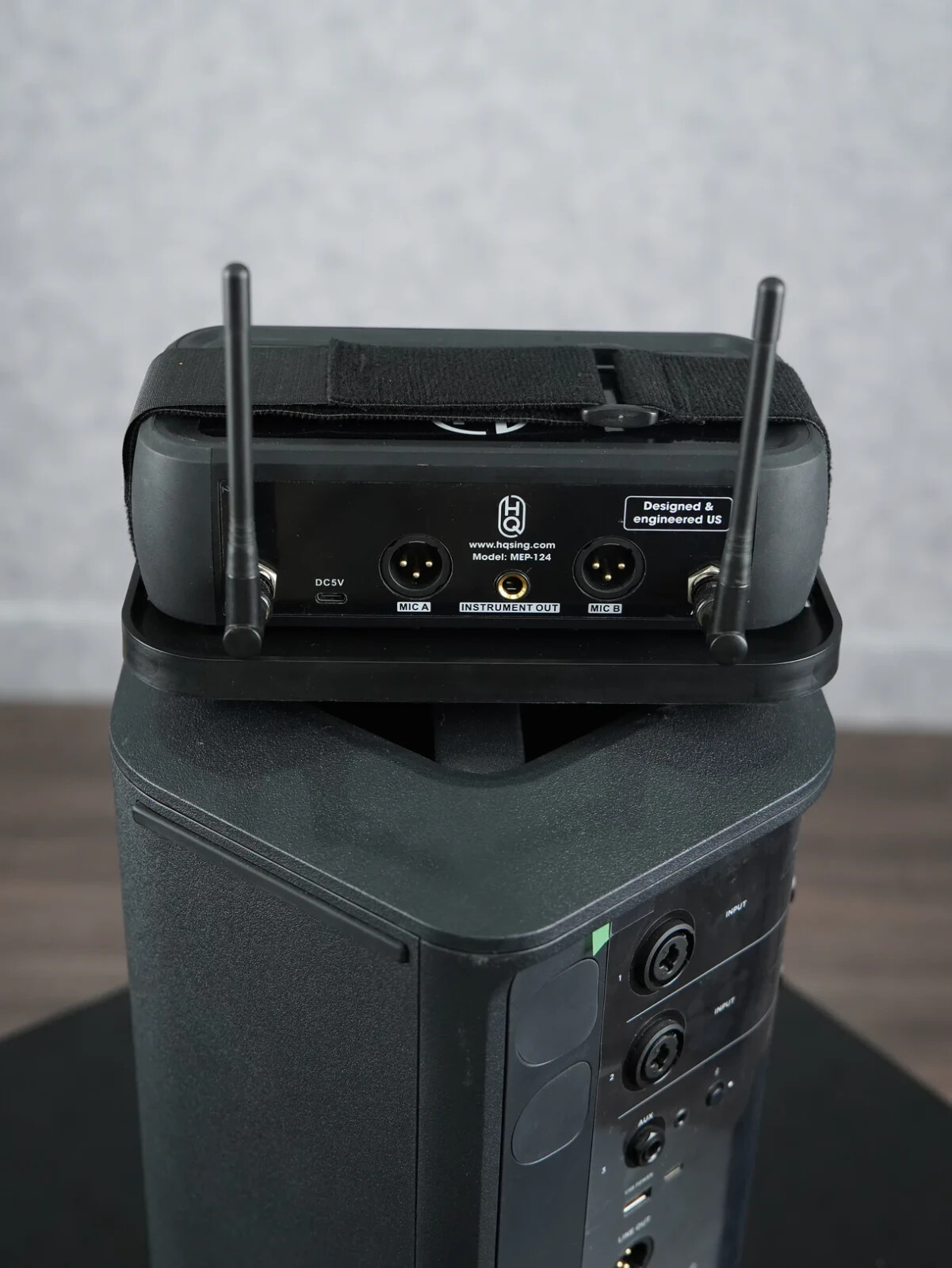 🎤 MEP124 Wireless Microphone – The Ultimate Echo Effect Experience + Tray