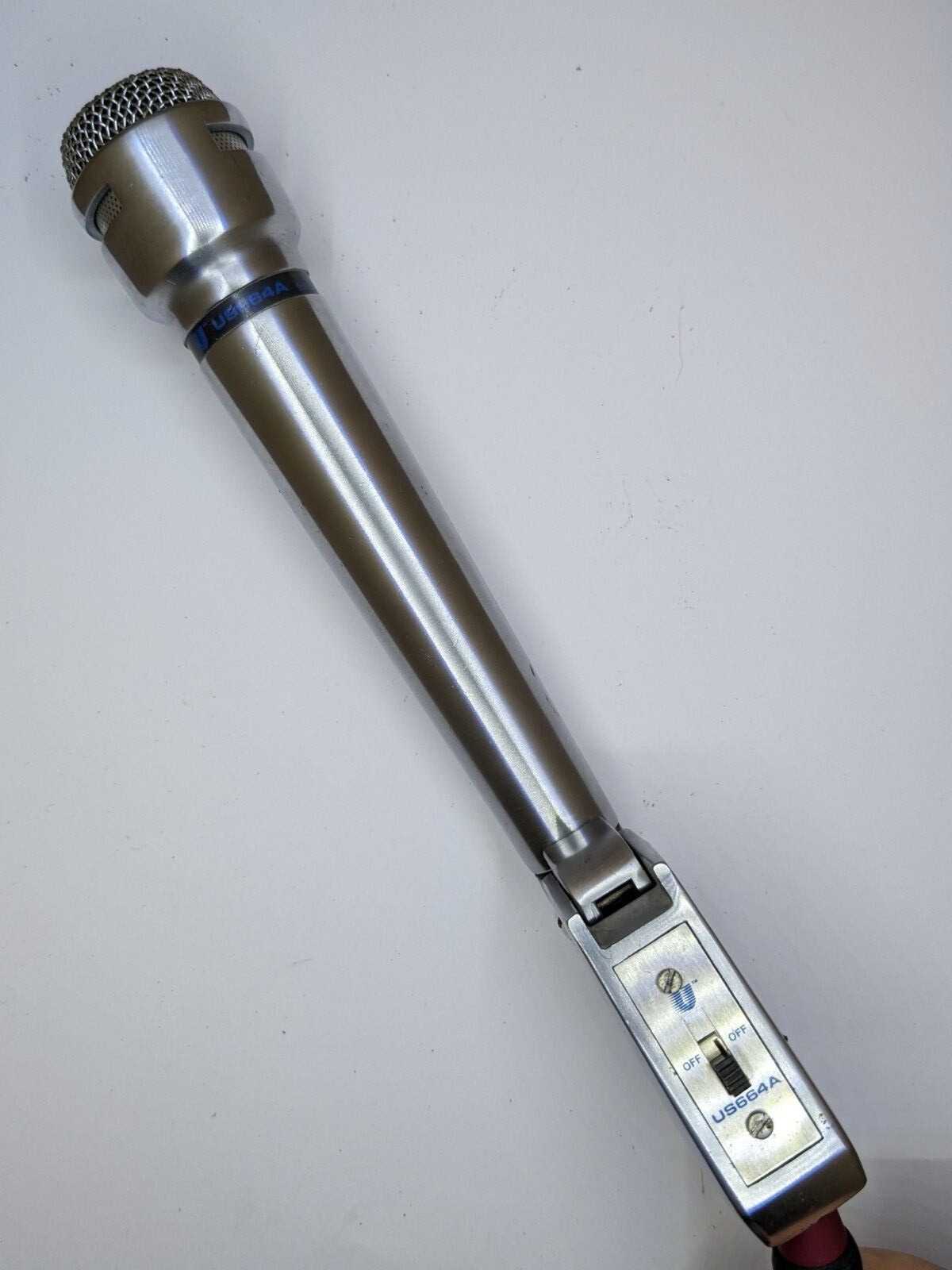 University Sounds US664A Dynamic Supercardioid Microphone – Excellent Condition