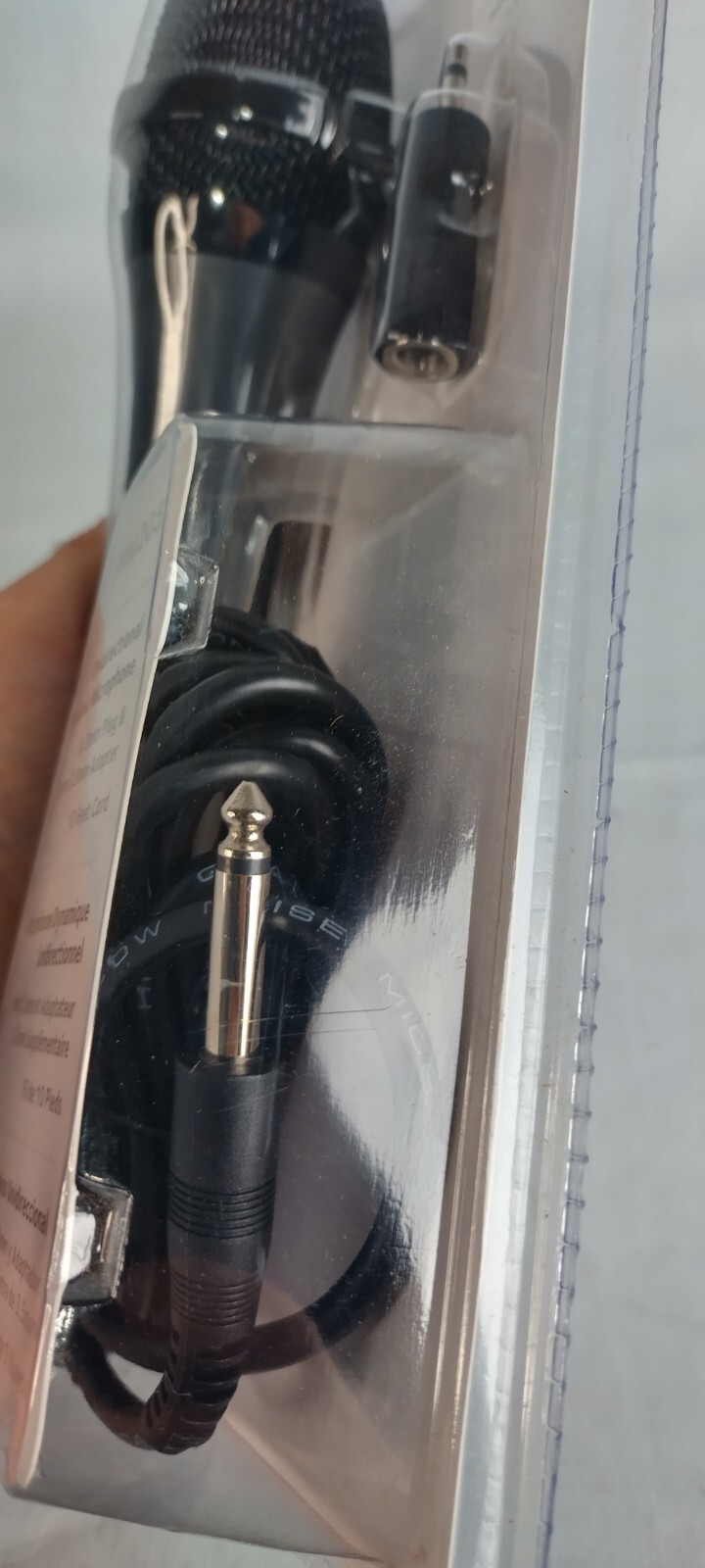 Singing Machine SMM-205 Unidirectional Dynamic Karaoke Microphone Plug In