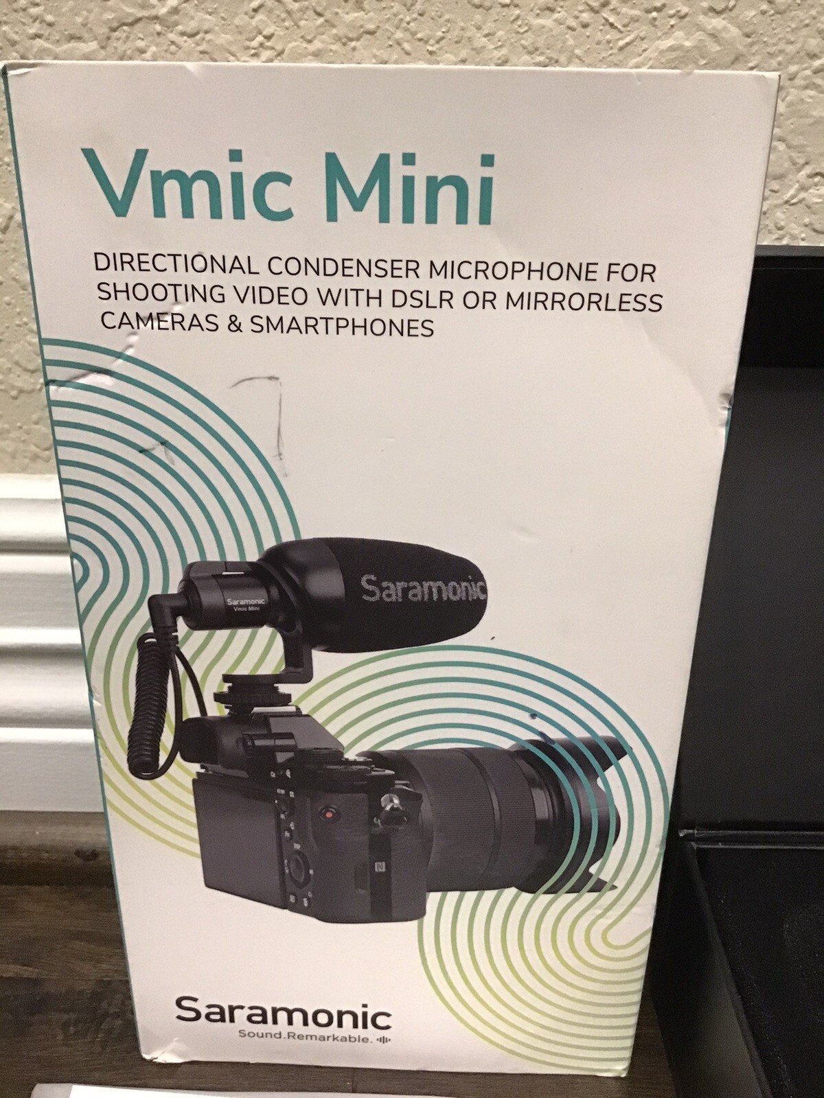 SARAMONIC VMIC MINI MICROPHONE For Smartphone DSLR or Mirrorless Cameras + Cover