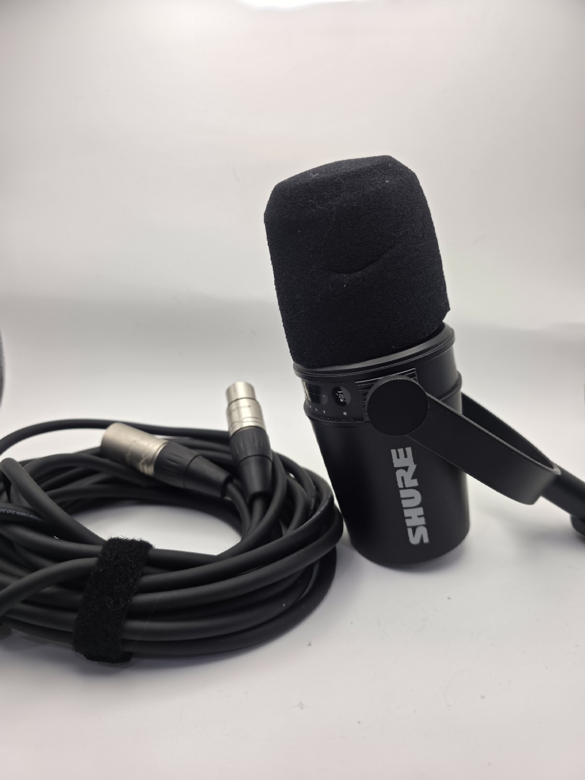 Shure MV7X XLR Podcast Dynamic Microphone – Black