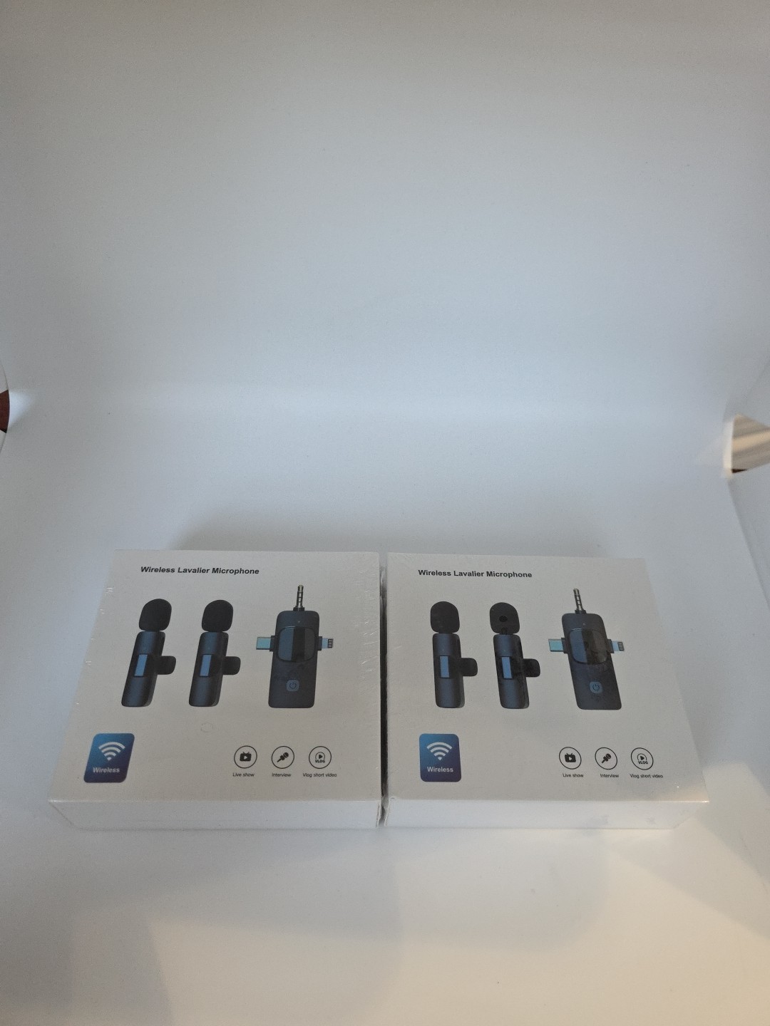 Pack Of 2 Wireless Lavalier Microphone New Sealed
