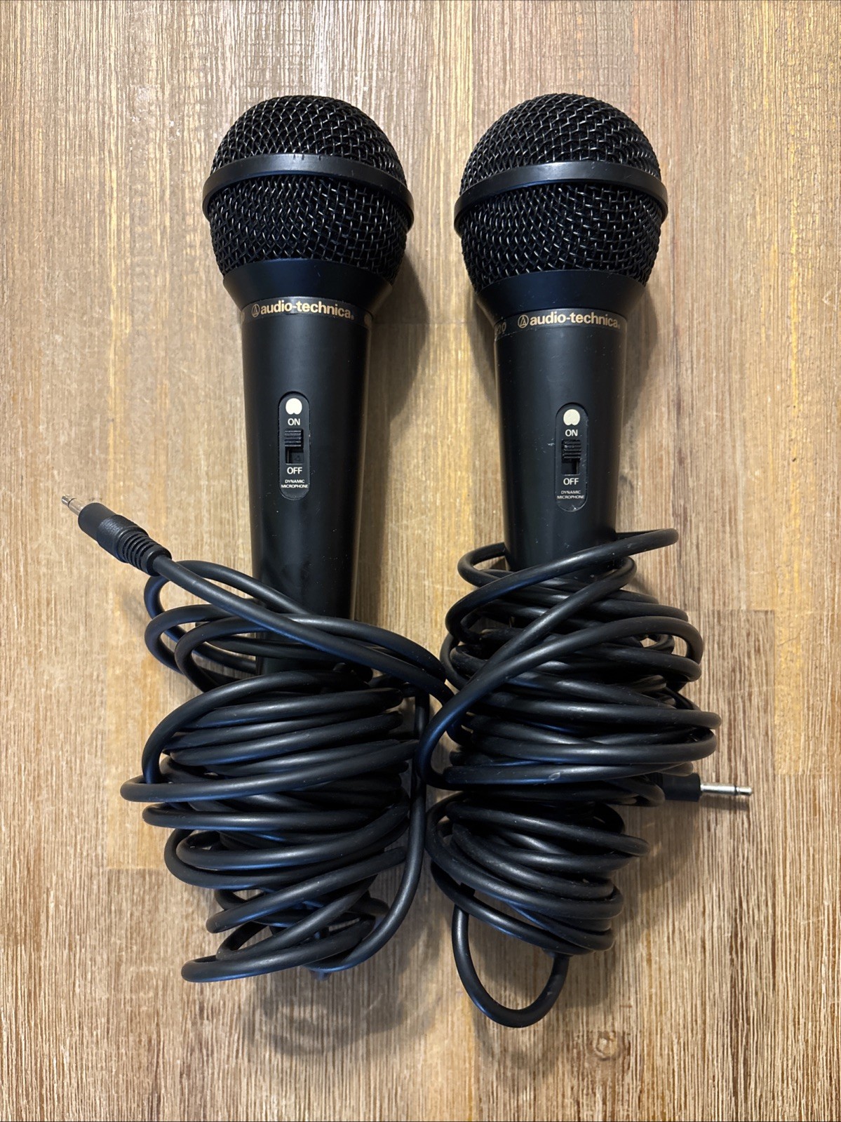 2x Audio-Technica ATR20 Professional Microphones Cardioid Low Impedance – Tested