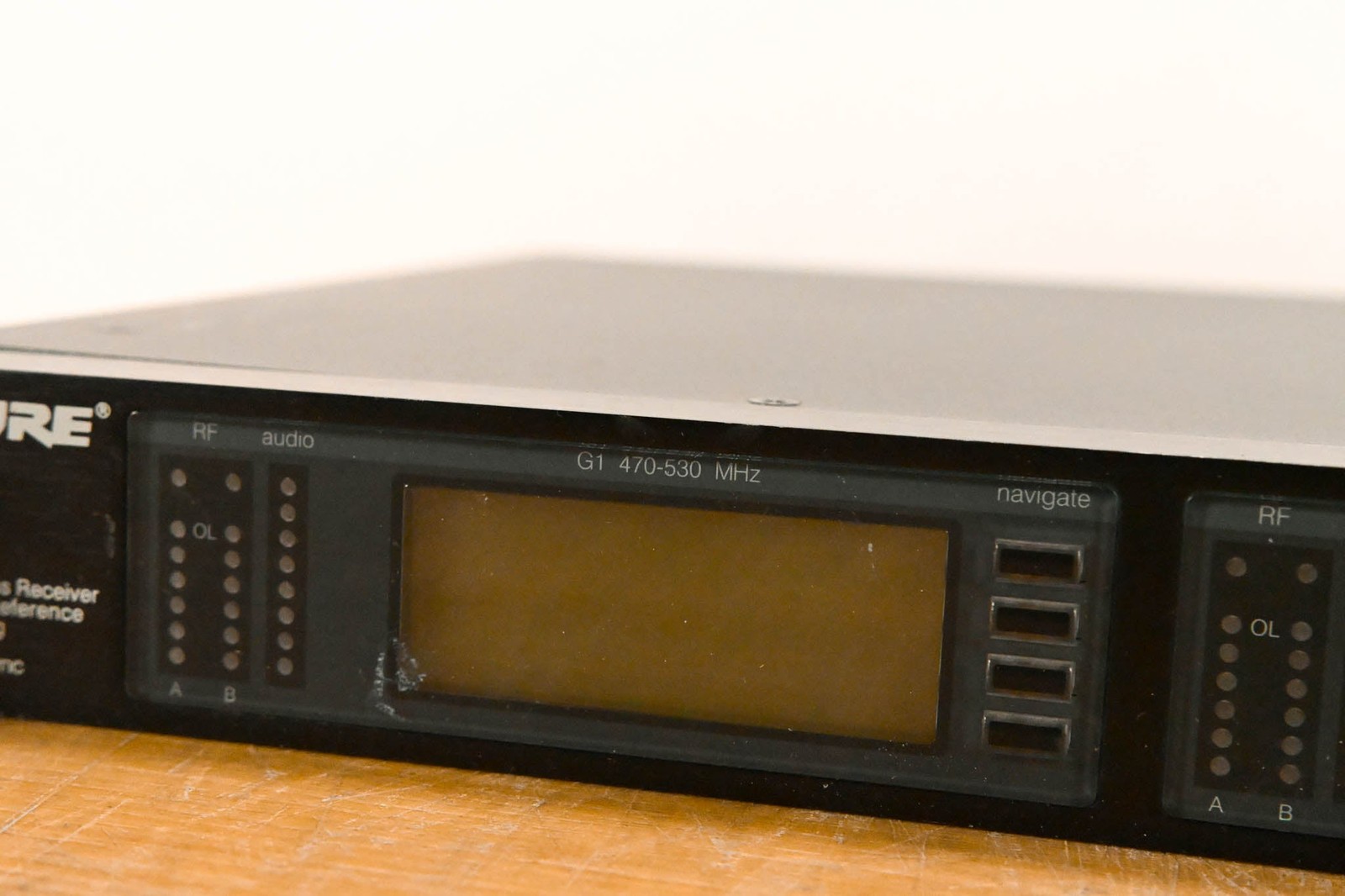 Shure UR4D Dual Wireless Receiver – G1 Band – 470-530 MHz CG010Y4