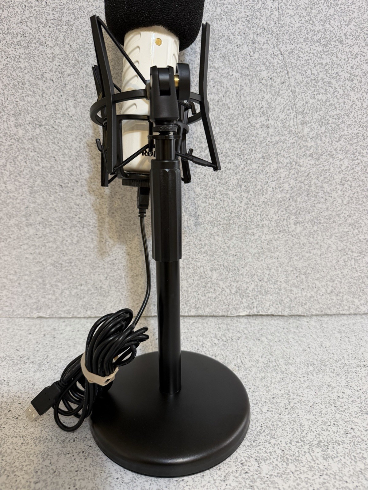 Rode Podcaster USB Dynamic Microphone White
