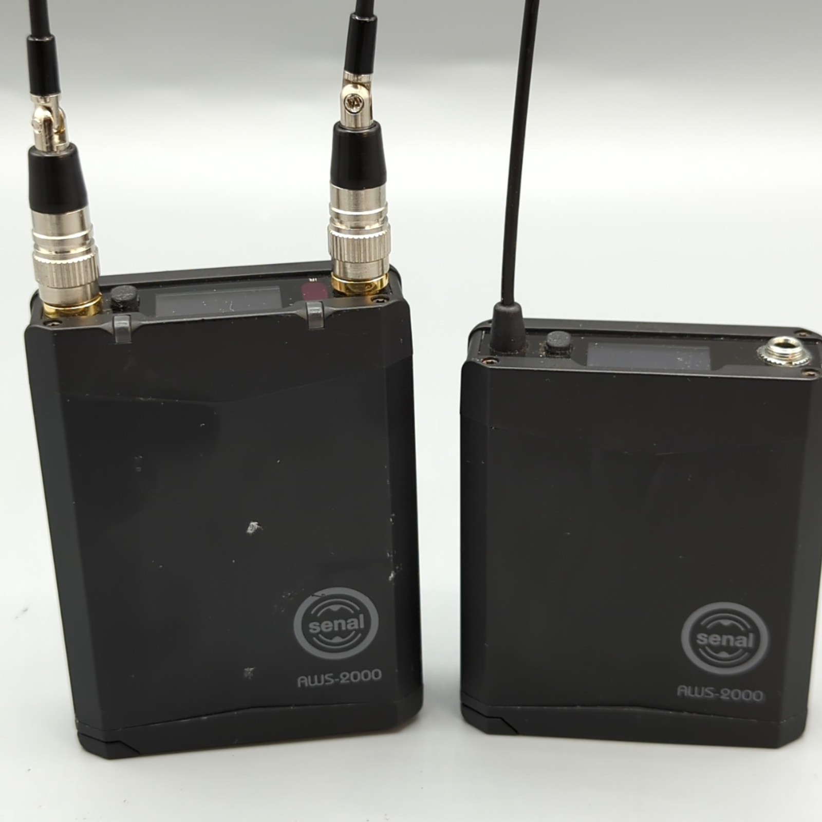 Senal AWS 2000-B Advanced Wireless Microphone System *Read Description* f