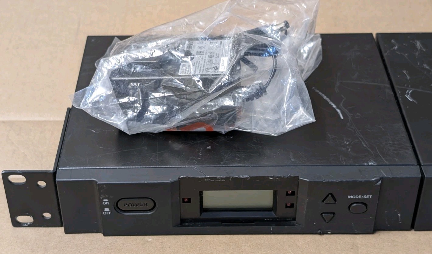 2x AudioTech ATW-R310 UHF Wireless Diversity Receiver 655-680 MHz W/ Power Cable