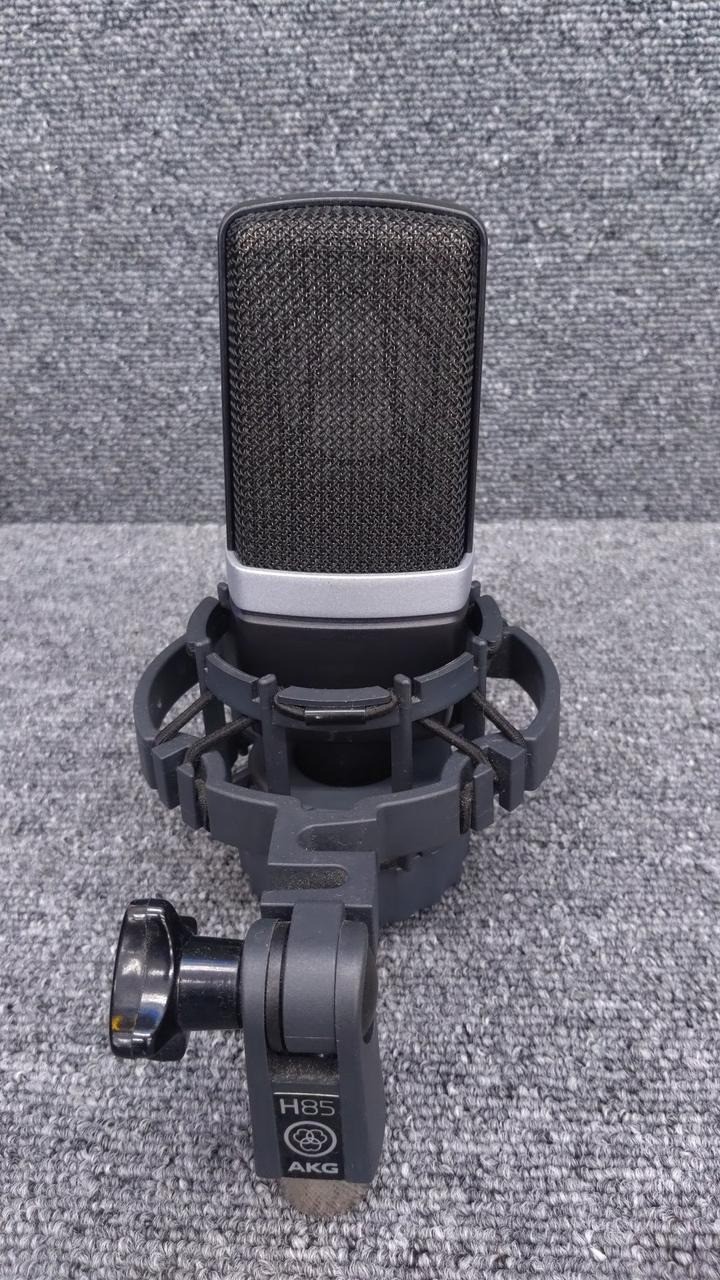 AKG C214 Large Diaphragm Condenser Microphone w/ H85 Shock Mount Studio Vocal
