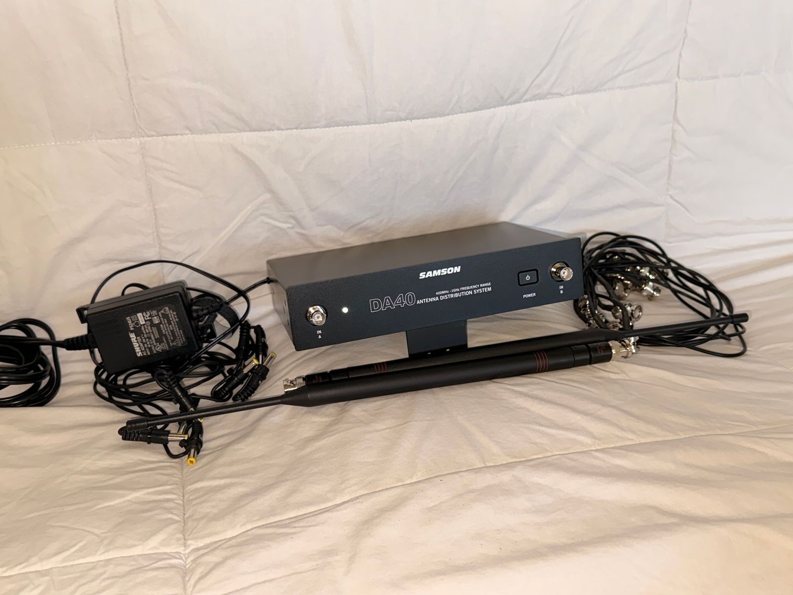 SAMSON DA40 Antenna Distribution System (400MHz – 1 GHz)