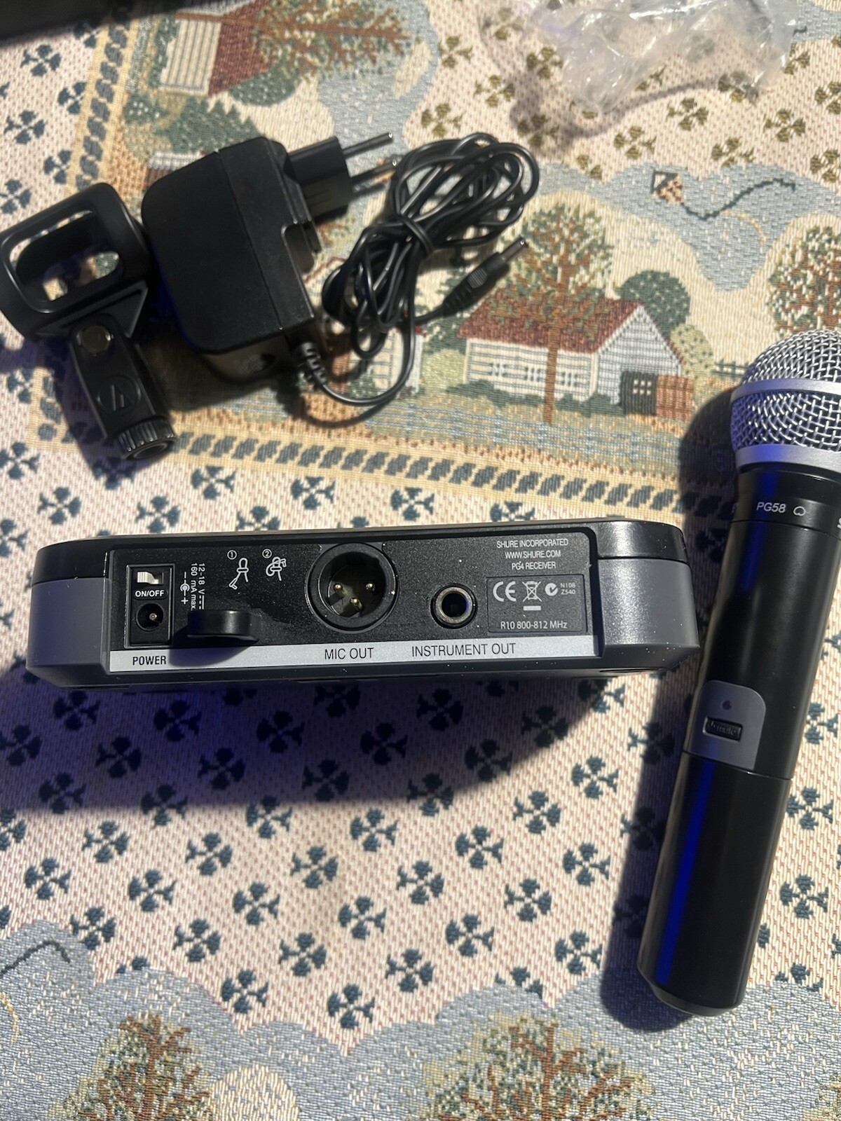 ✅ Shure PG4 S Microphone Radio Complete With Ice Cream PG58 & Microphone Holder