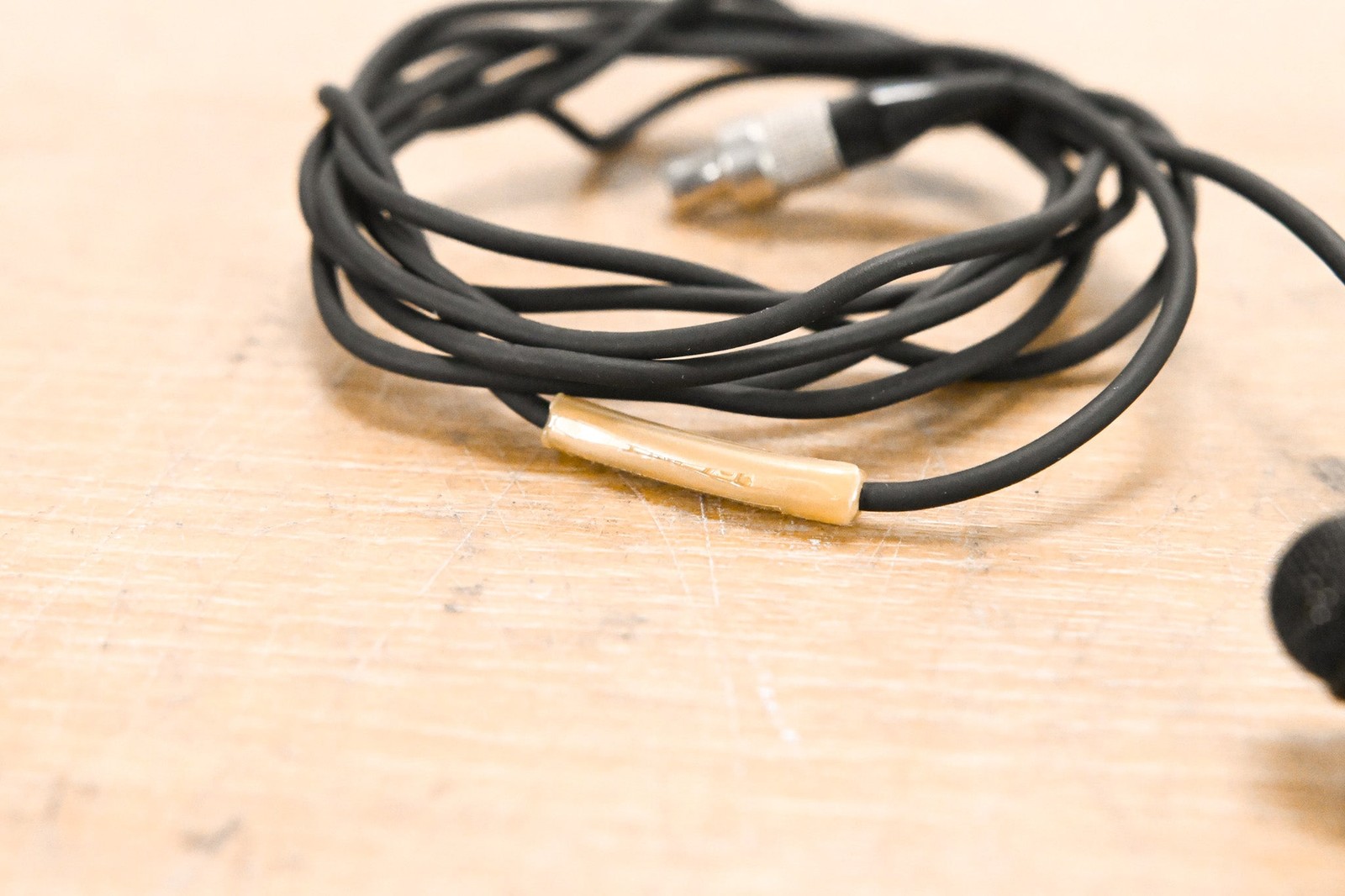 Sennheiser MKE 2 Lavalier Lapel Mic w/ 3-Pin Lemo Connector – Black CG012BW