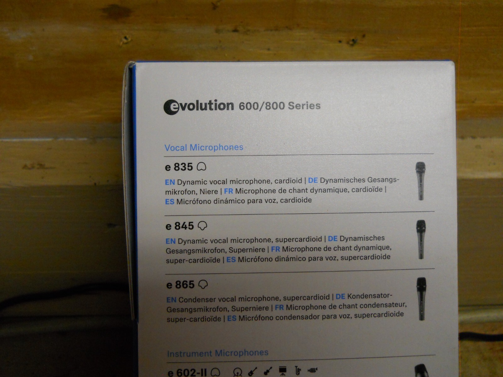 Sennheiser E835 Dynamic Wired XLR Professional Microphone