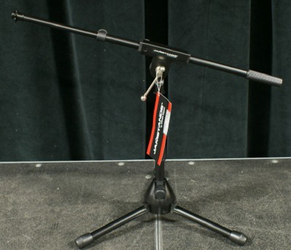 NEW! Shure Beta52A Beta 52 w/ Ultimate Mic Stand & Cable FREE 2 DAY Shipping!