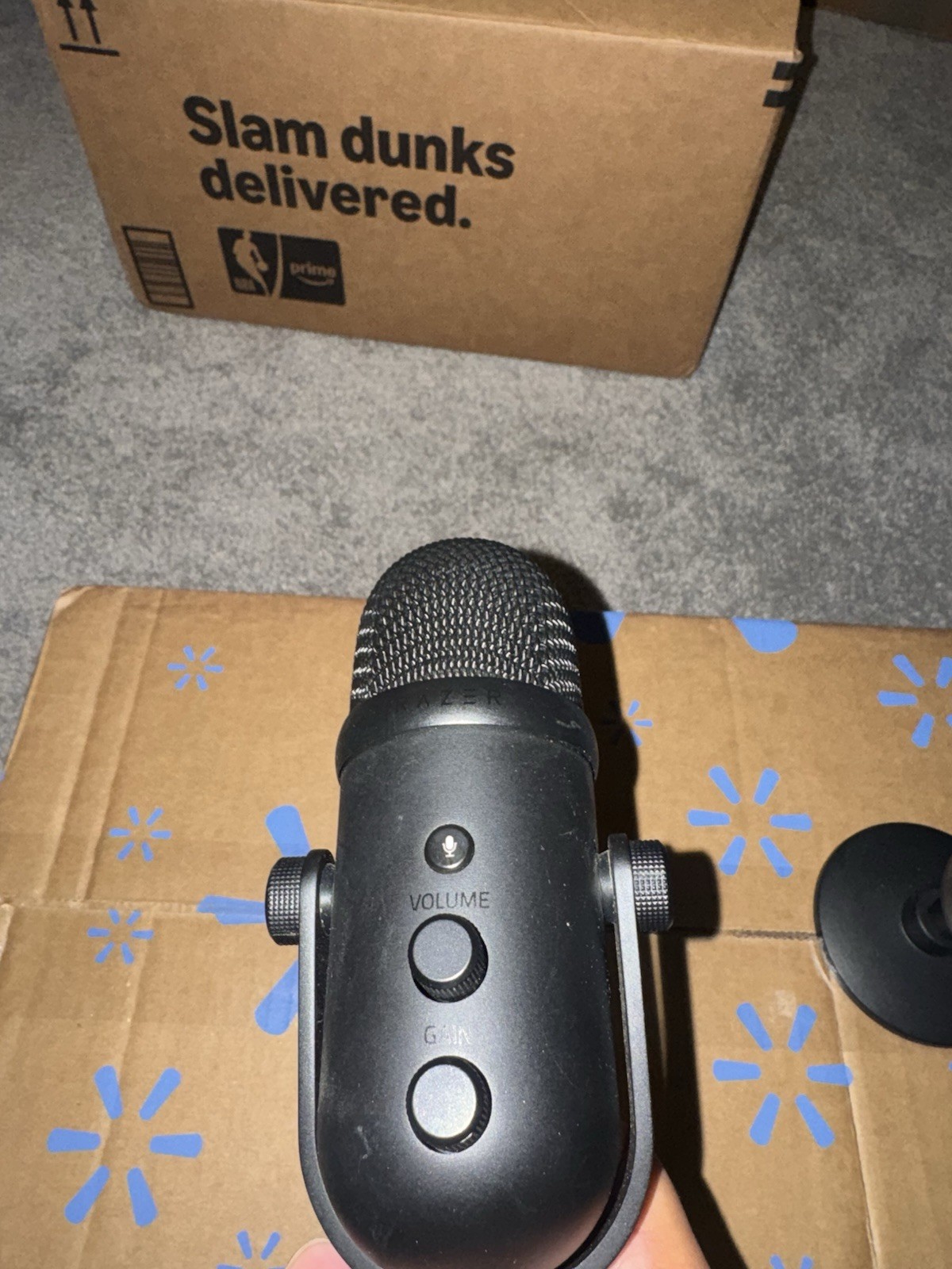 Razer Seiren X USB Desktop Microphone Black Mute Switch Adjustable Gain