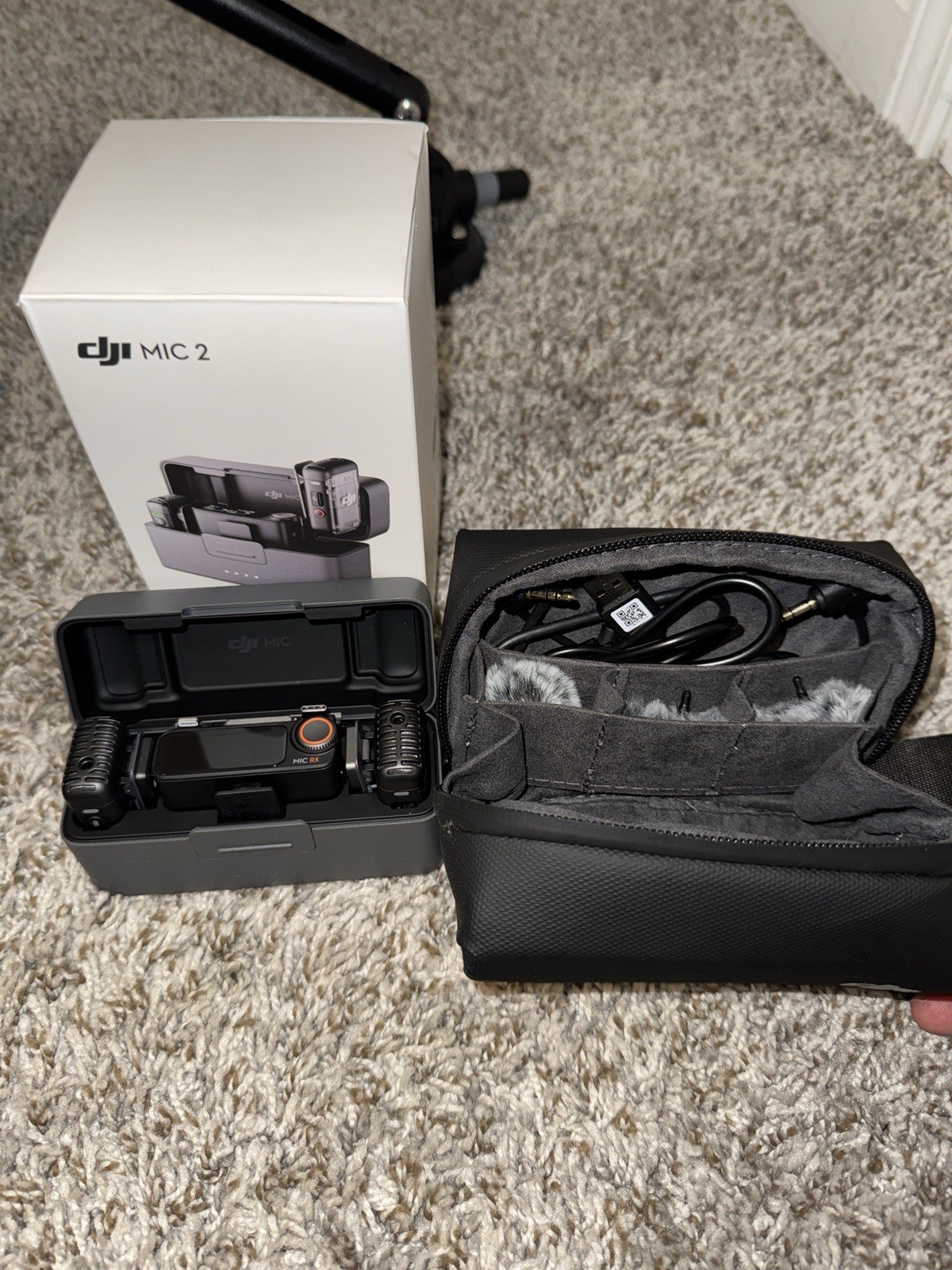 DJI Mic 2 Wireless Microphone System (2 TX + 1 RX + Charging Case)