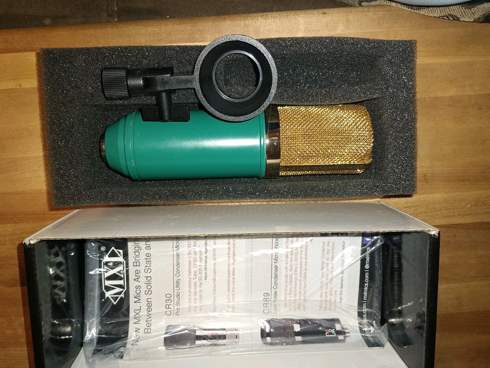 Mxl V67G Condenser Microphone . Fast Free Shipping .