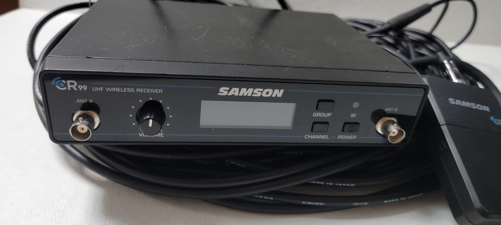 Samson CR99 UHF Wireless Microphone Receiver no power supply included