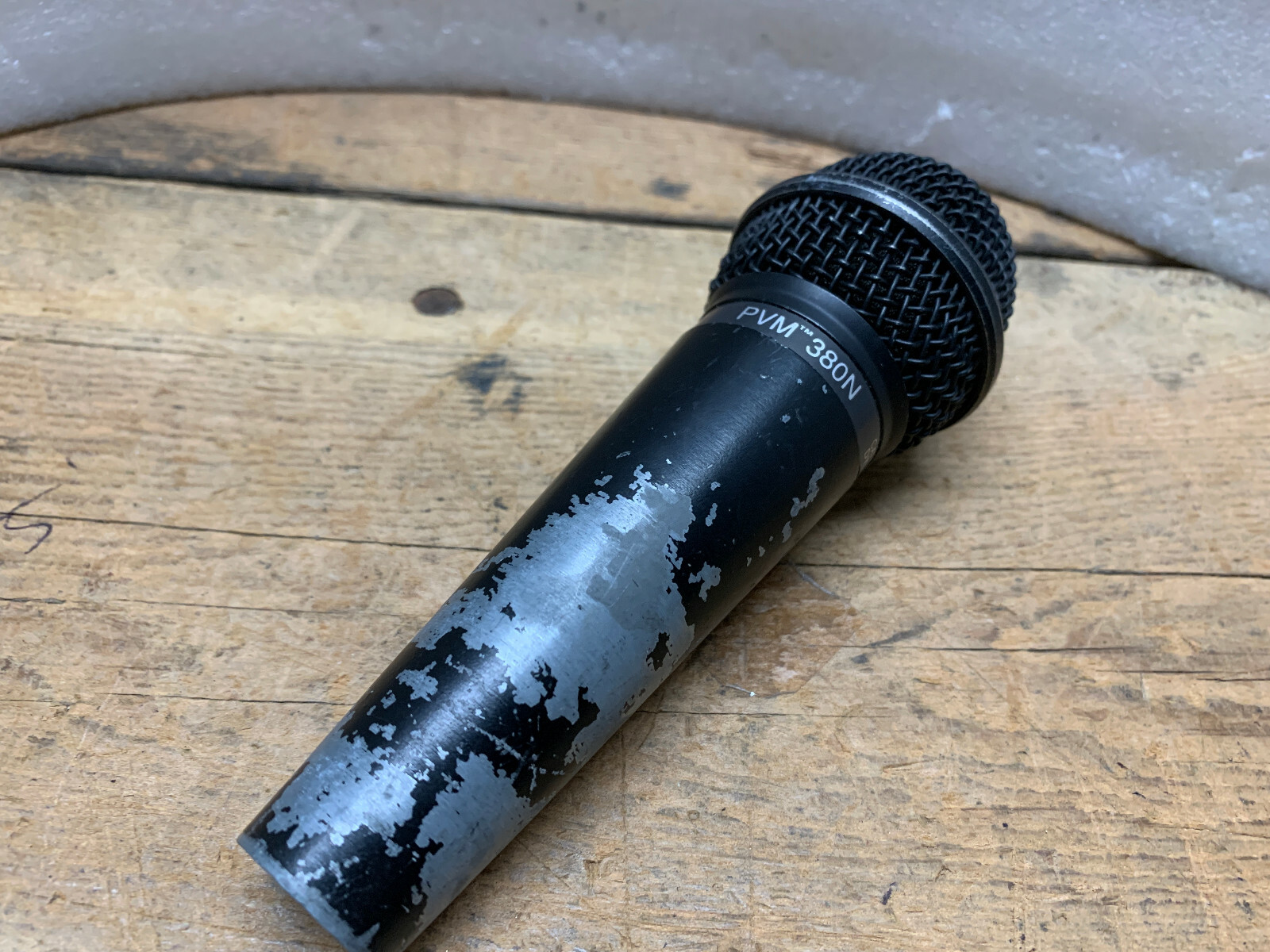 PEAVEY PVM 380N MICROPHONE- VINTAGE! SOUNDS GREAT! MAKE OFFER!!