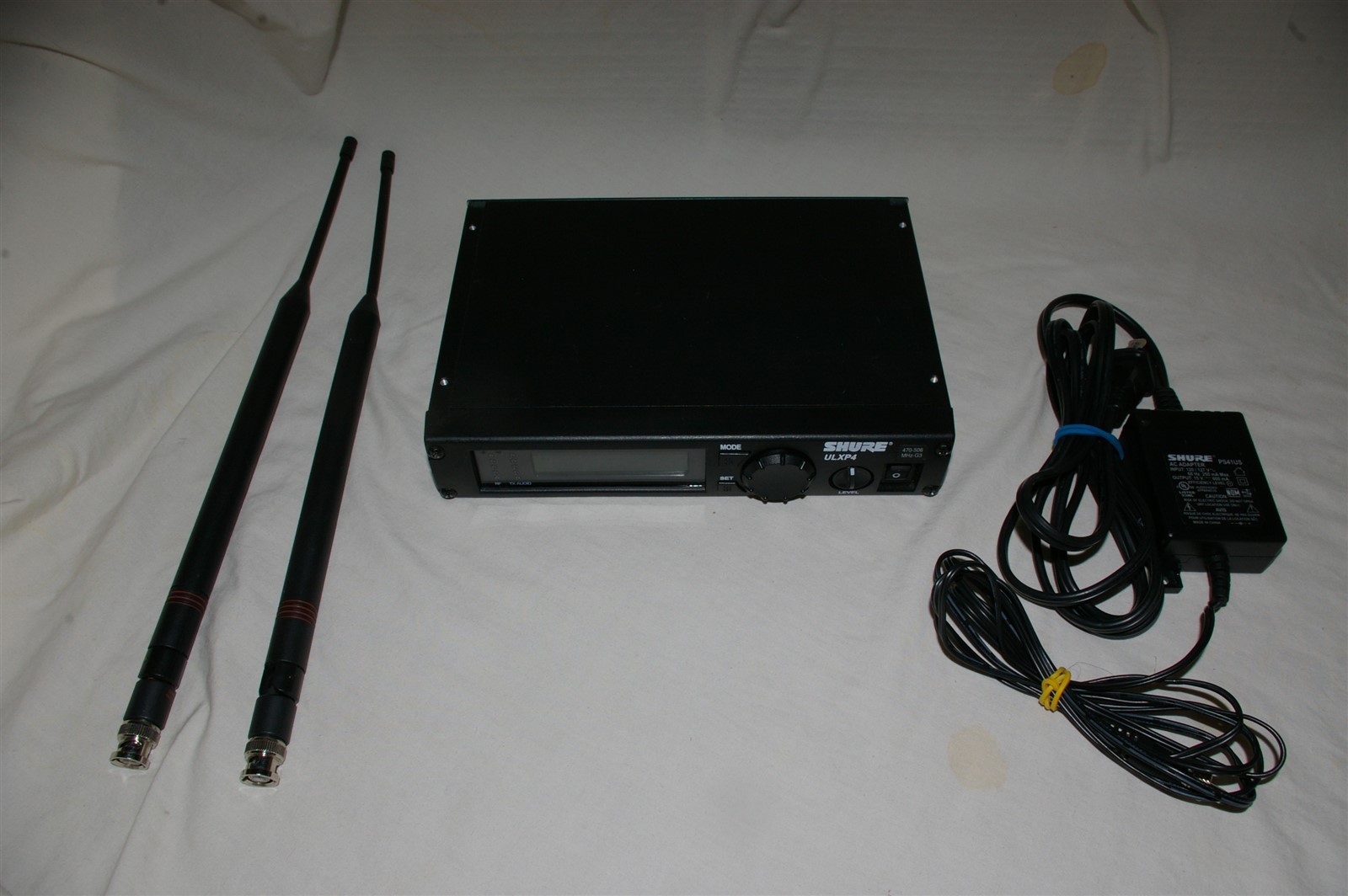Shure ULXP4 Wireless Microphone Receiver 470-506 Mhz G3 PLEASE READ